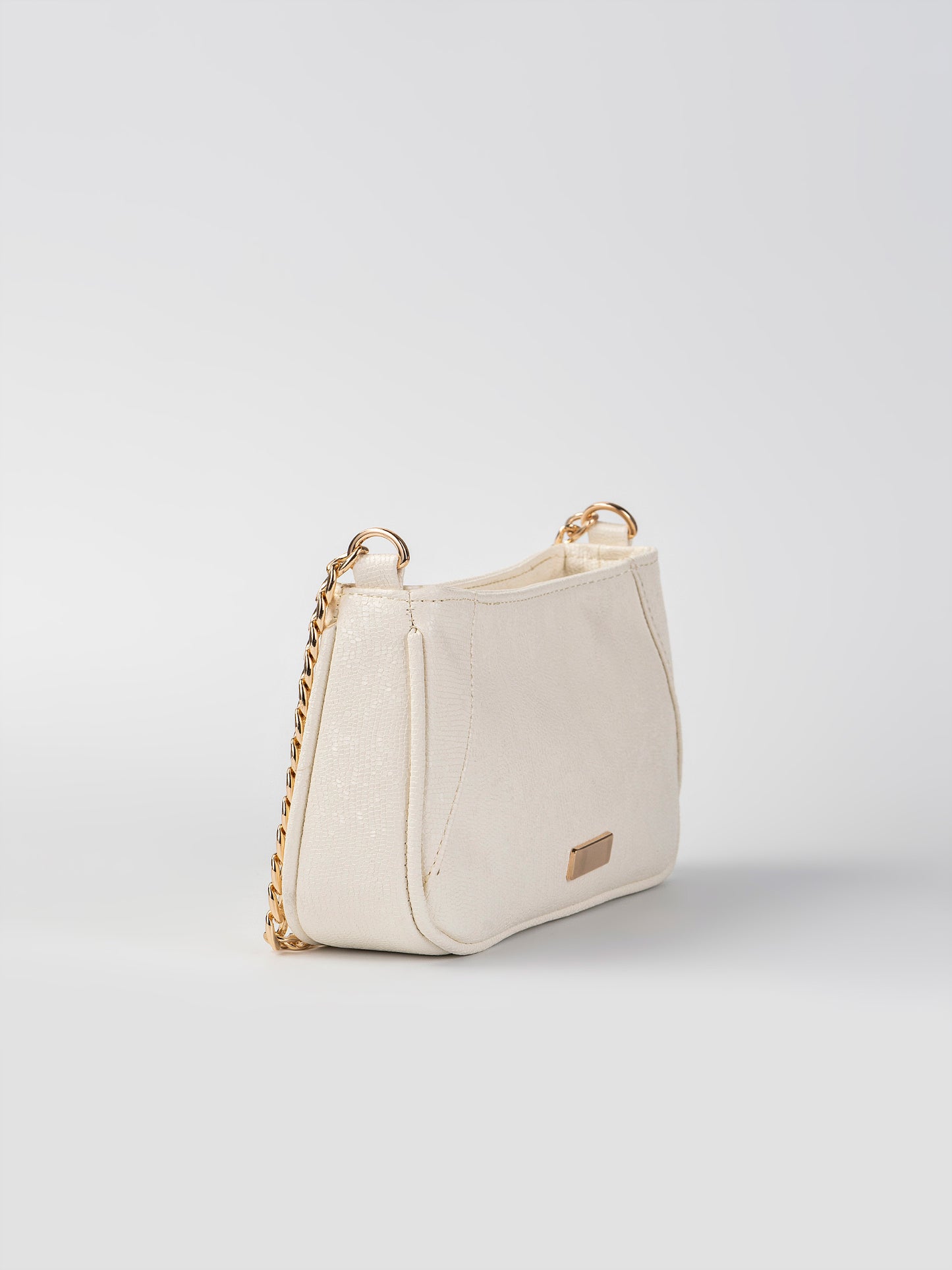 Glossy Clutch