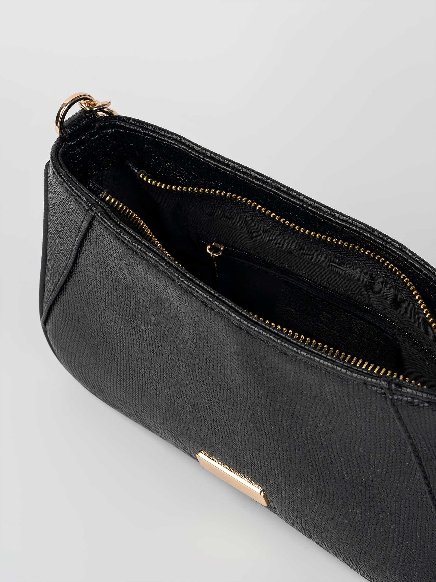 Glossy Clutch