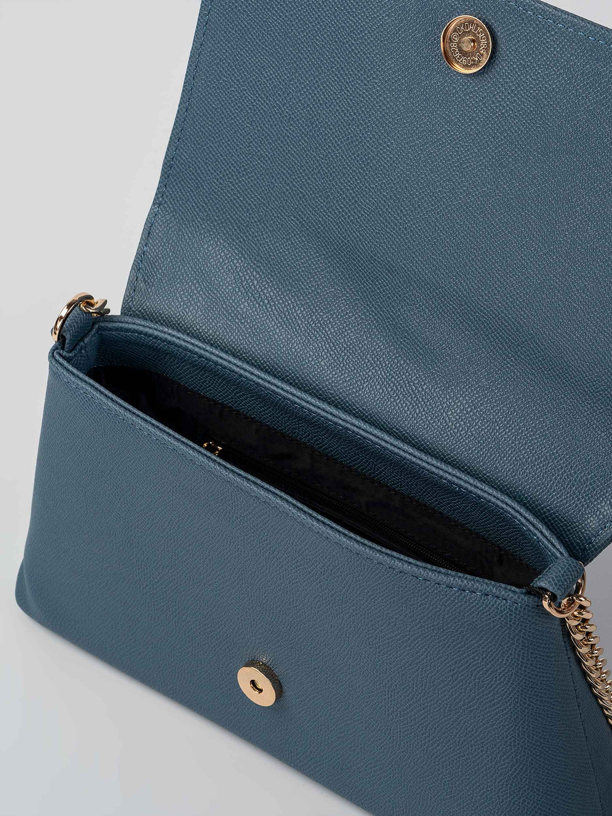 Vespera Clutch