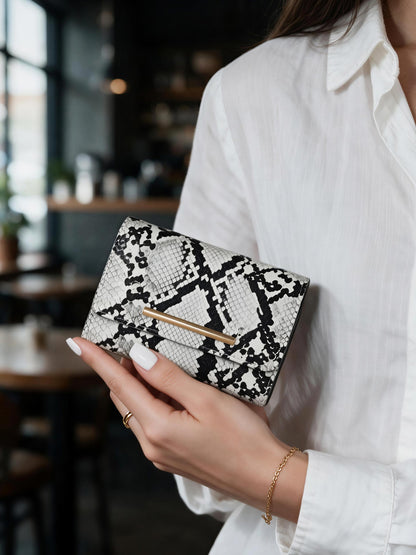 Monochrome Wallet