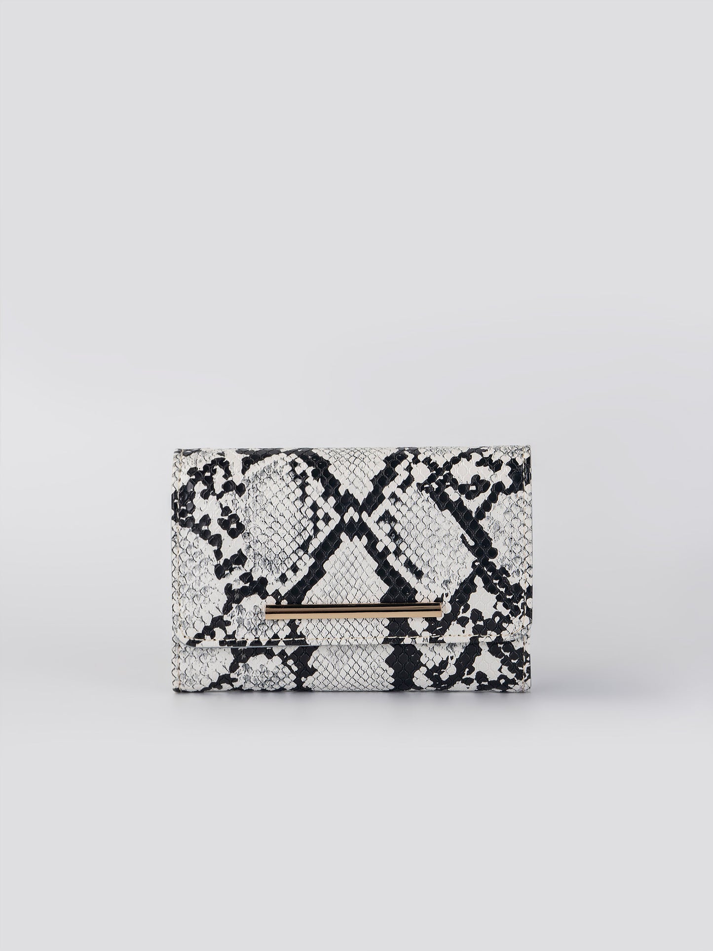 Monochrome Wallet