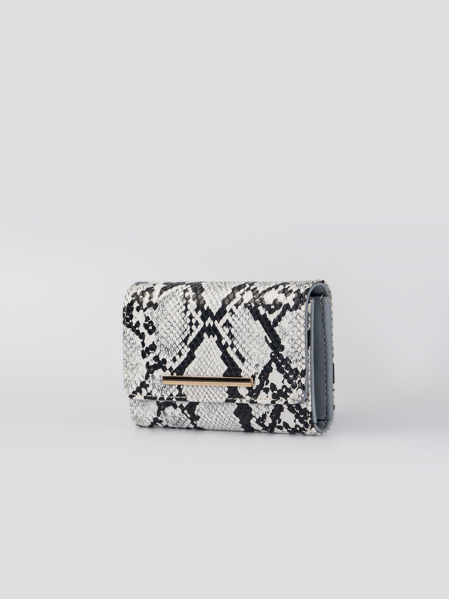 Monochrome Wallet