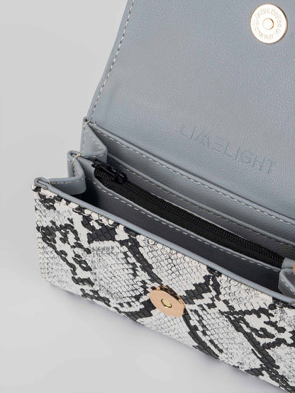 Monochrome Wallet