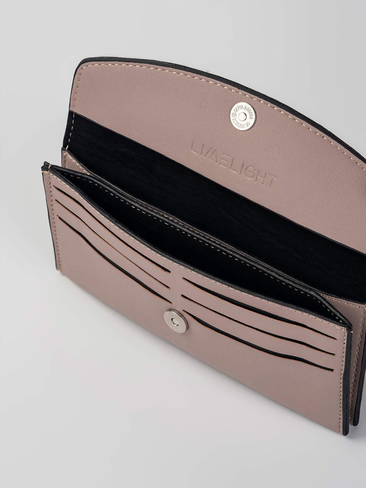 Tapestry Wallet