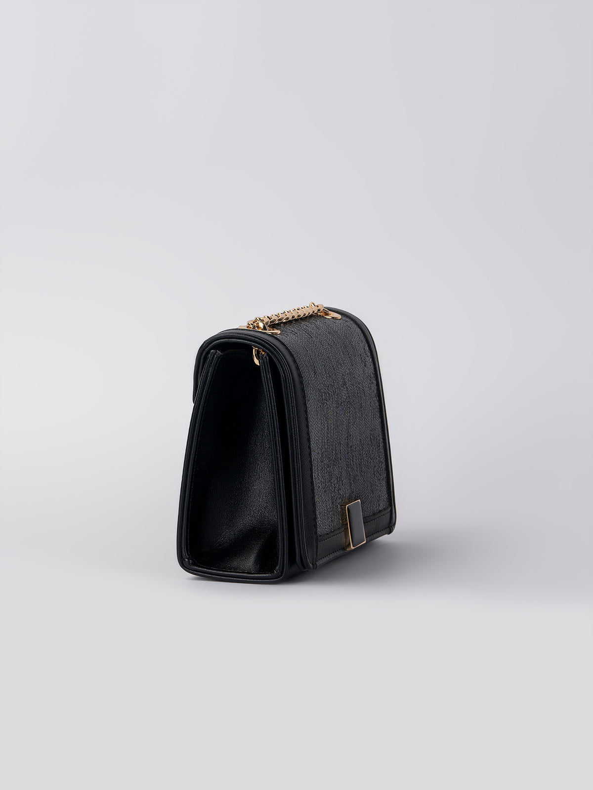 Flap Clutch