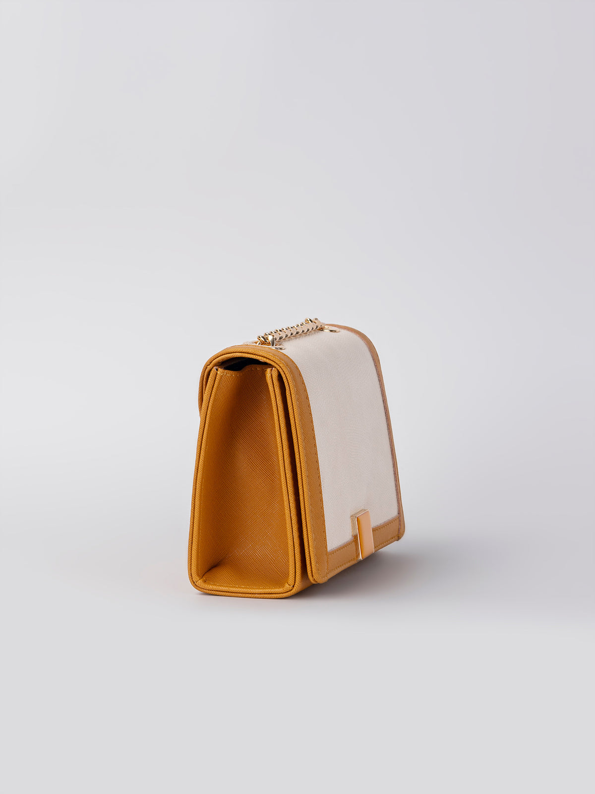 Flap Clutch