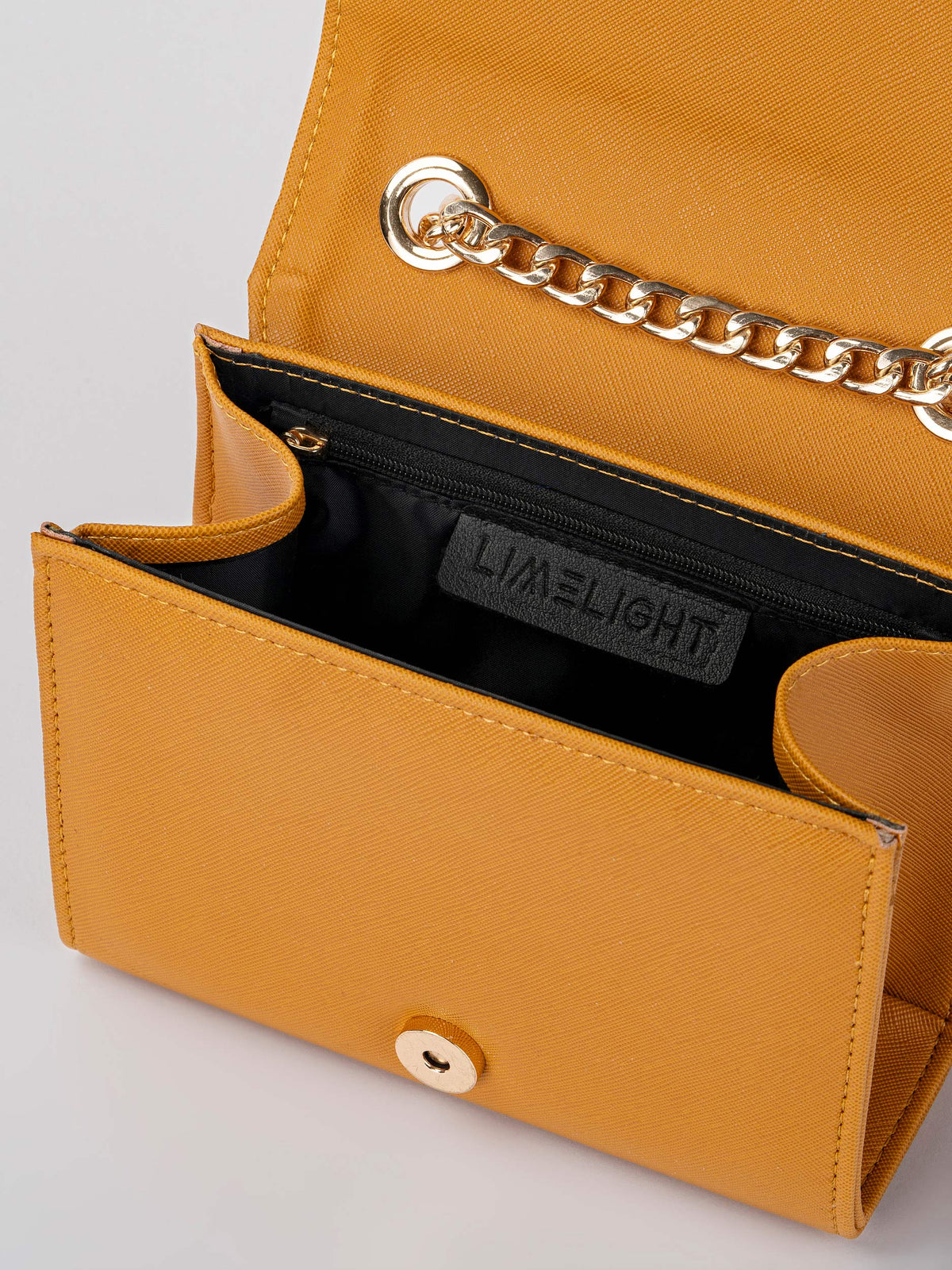 Flap Clutch