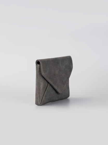 Lustrine Clutch