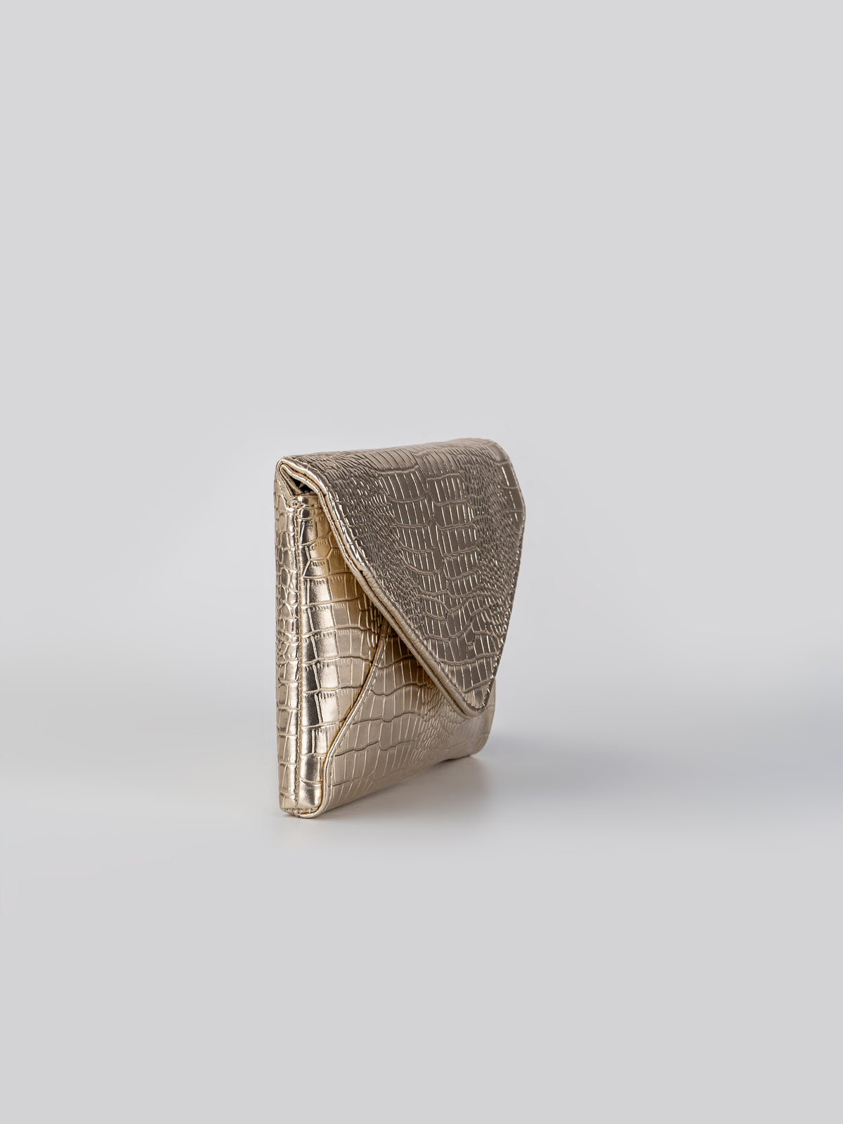Lustrine Clutch
