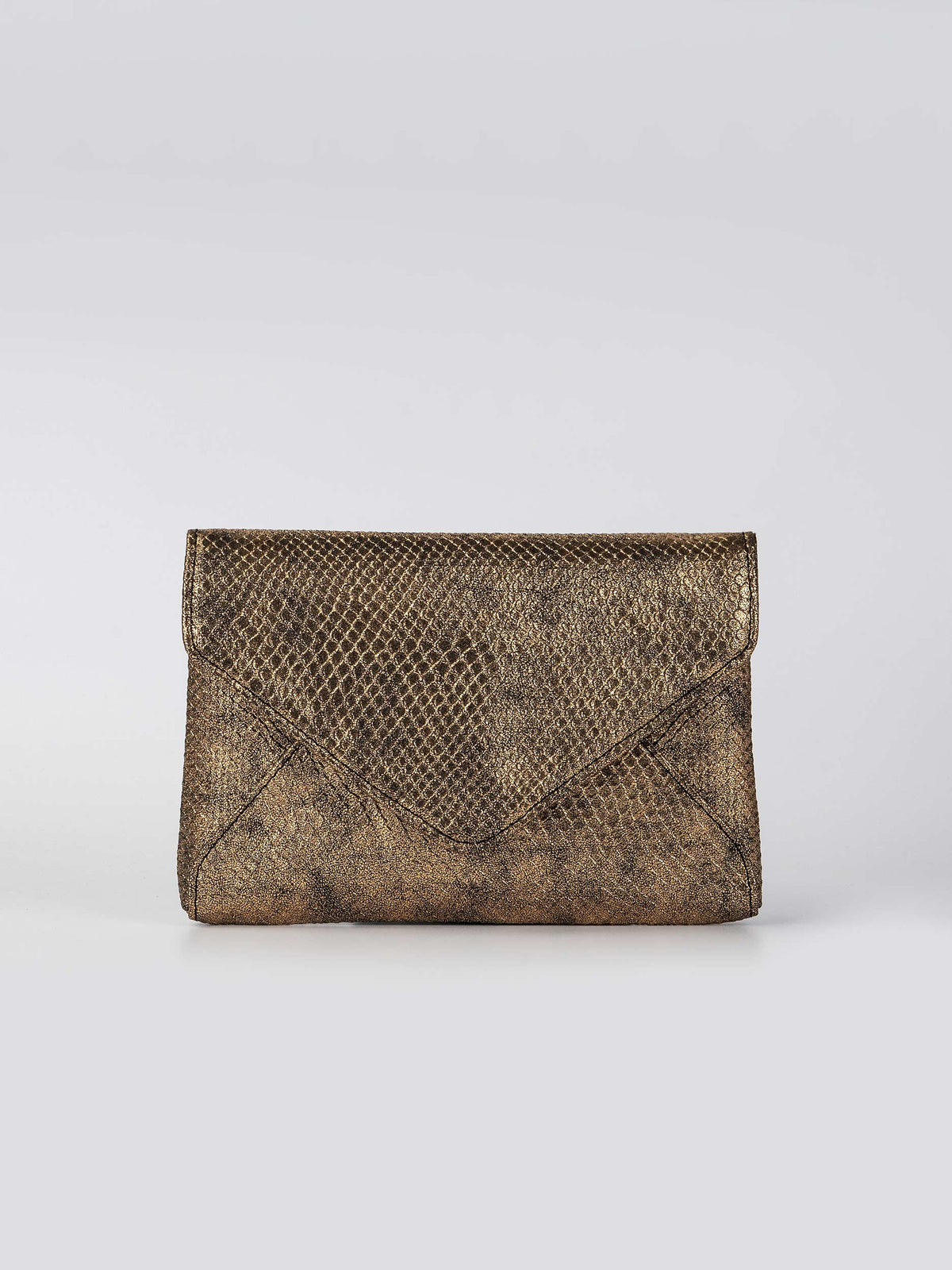 Lustrine Clutch