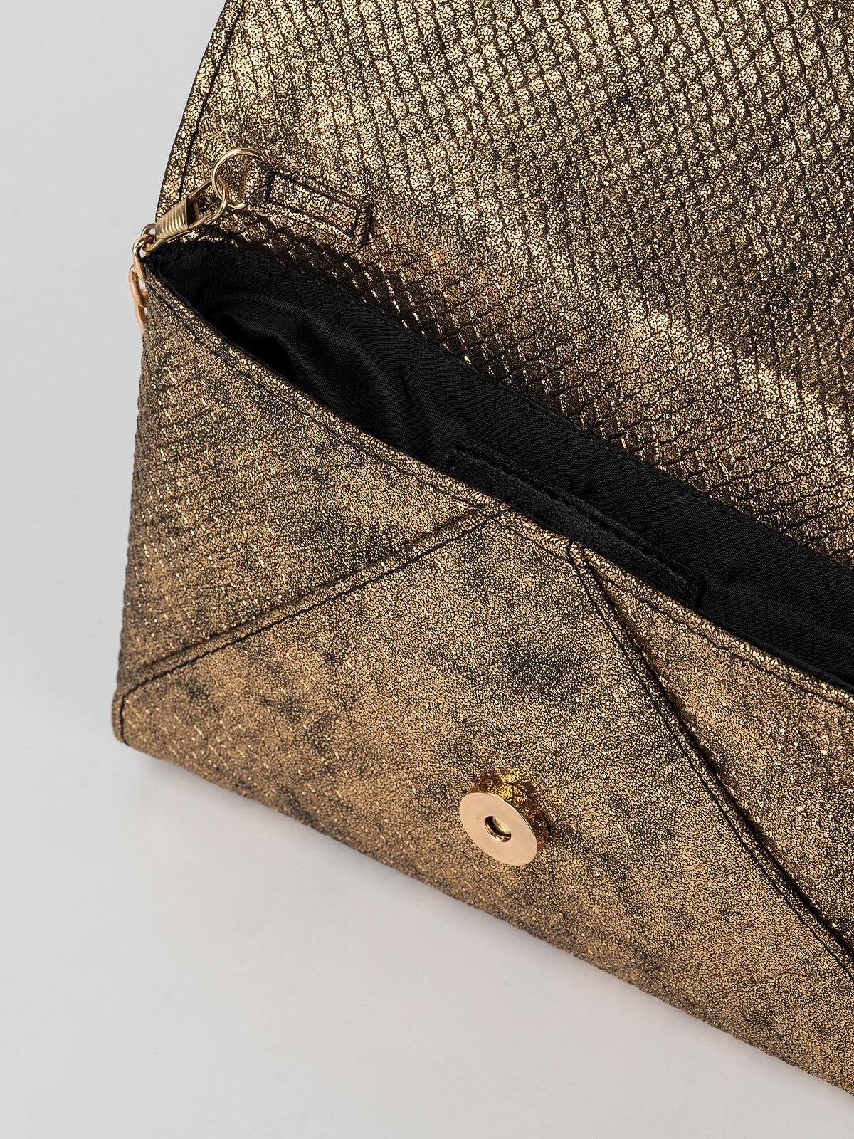 Lustrine Clutch
