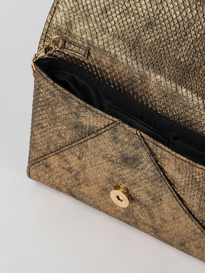 Lustrine Clutch
