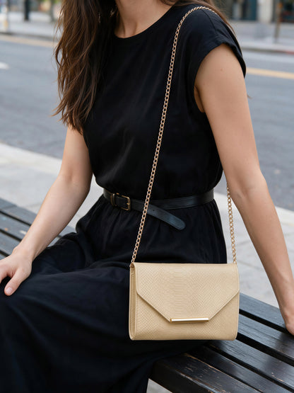 Metallic-Bar Clutch