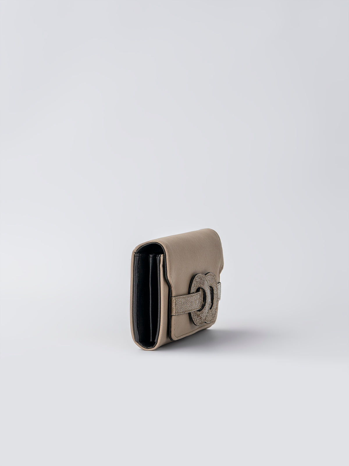 Medallion Wallet
