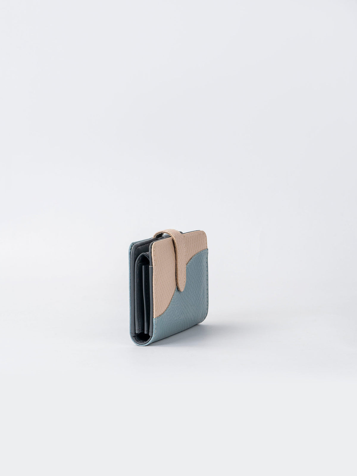 Dual-tone Wallet