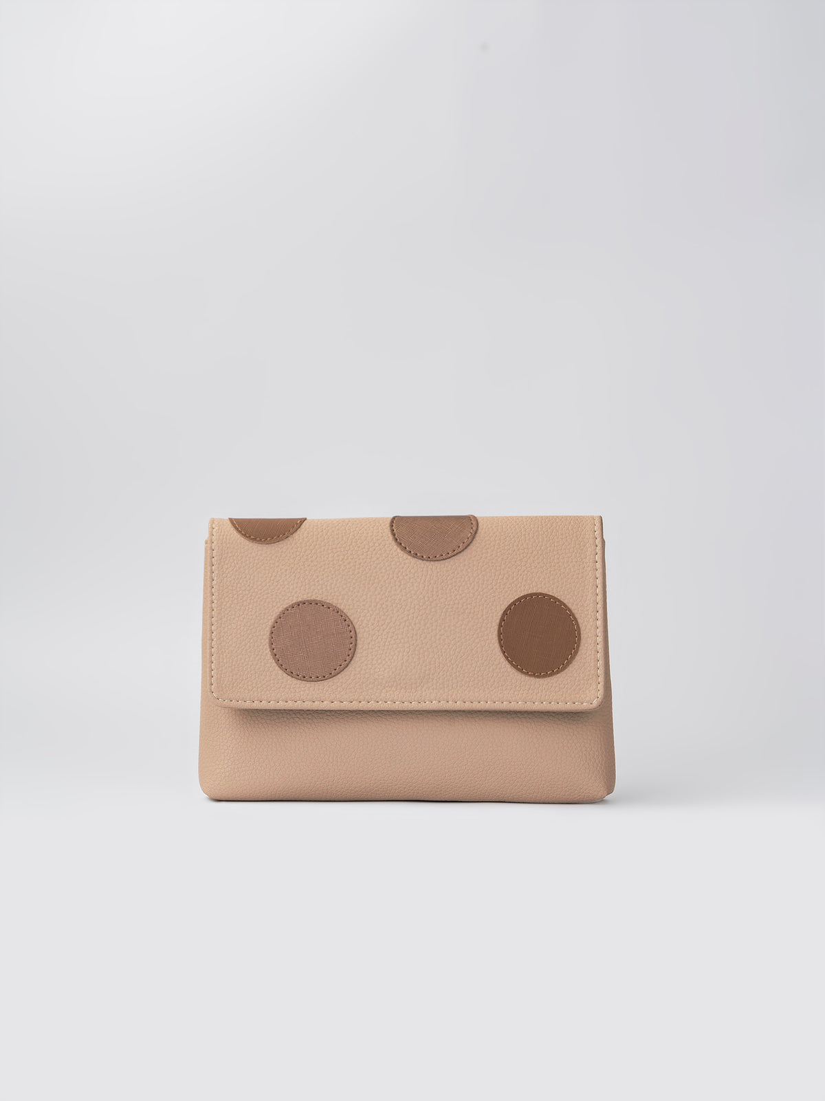 Pebble Clutch