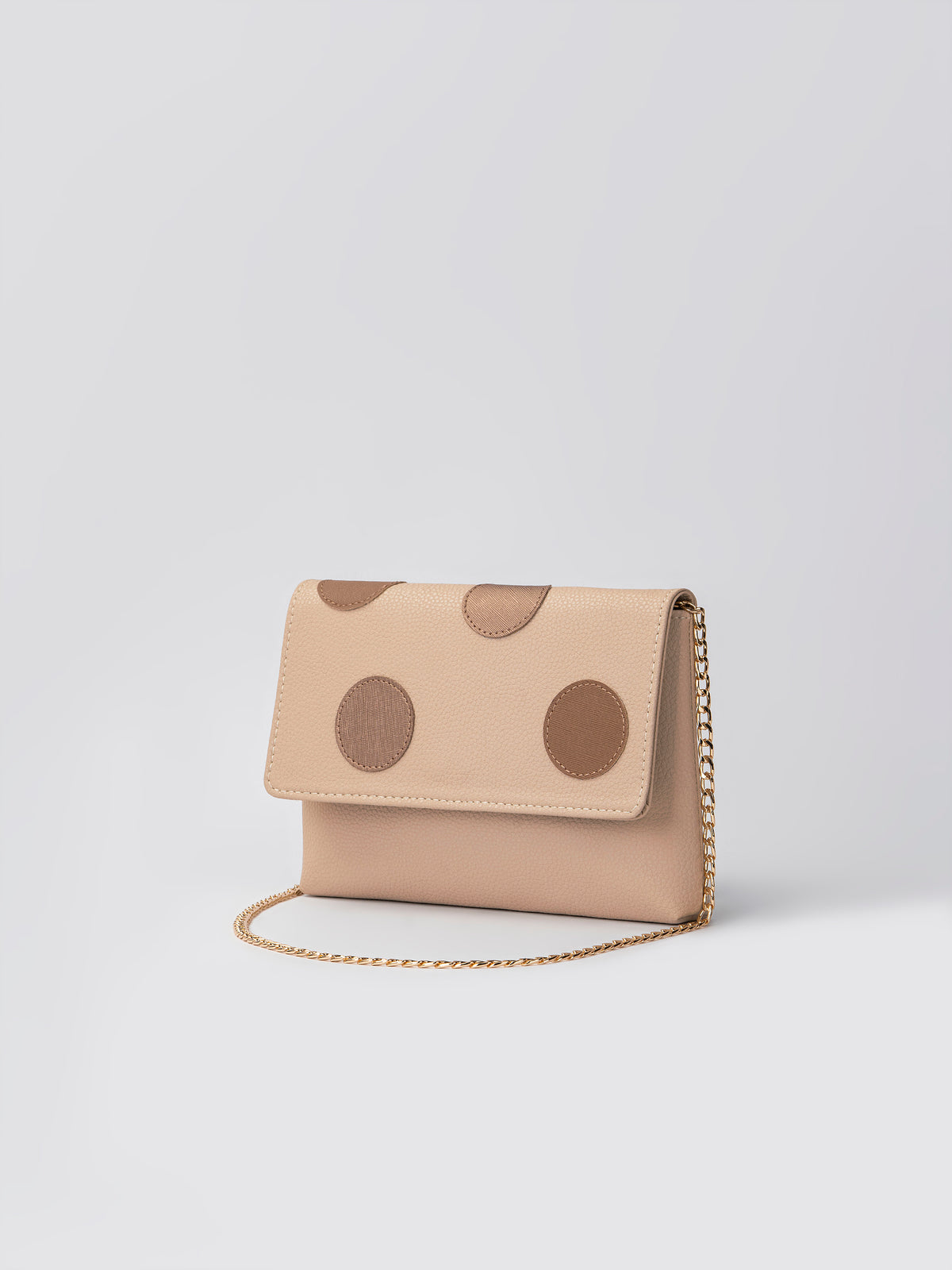 Pebble Clutch