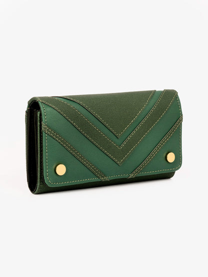 Two-tone Chevron Wallet