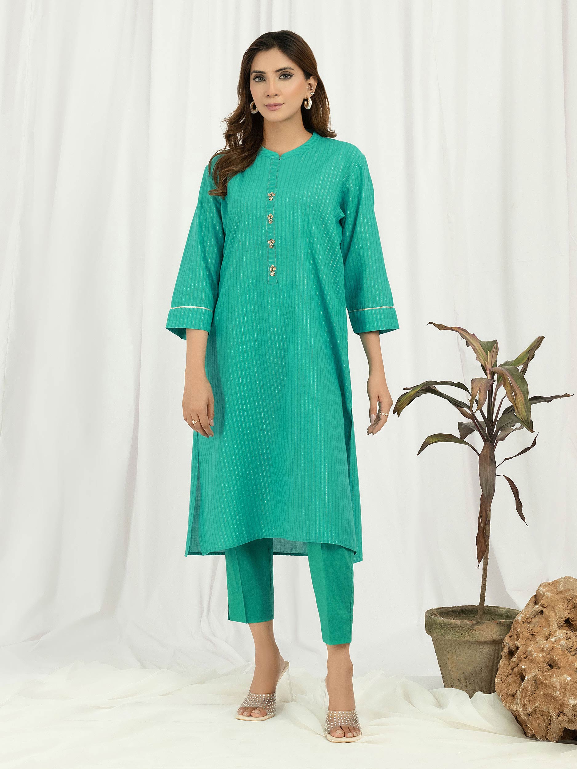 2 Piece Yarn Dyed SuitEmbellished (Pret) Limelightpk