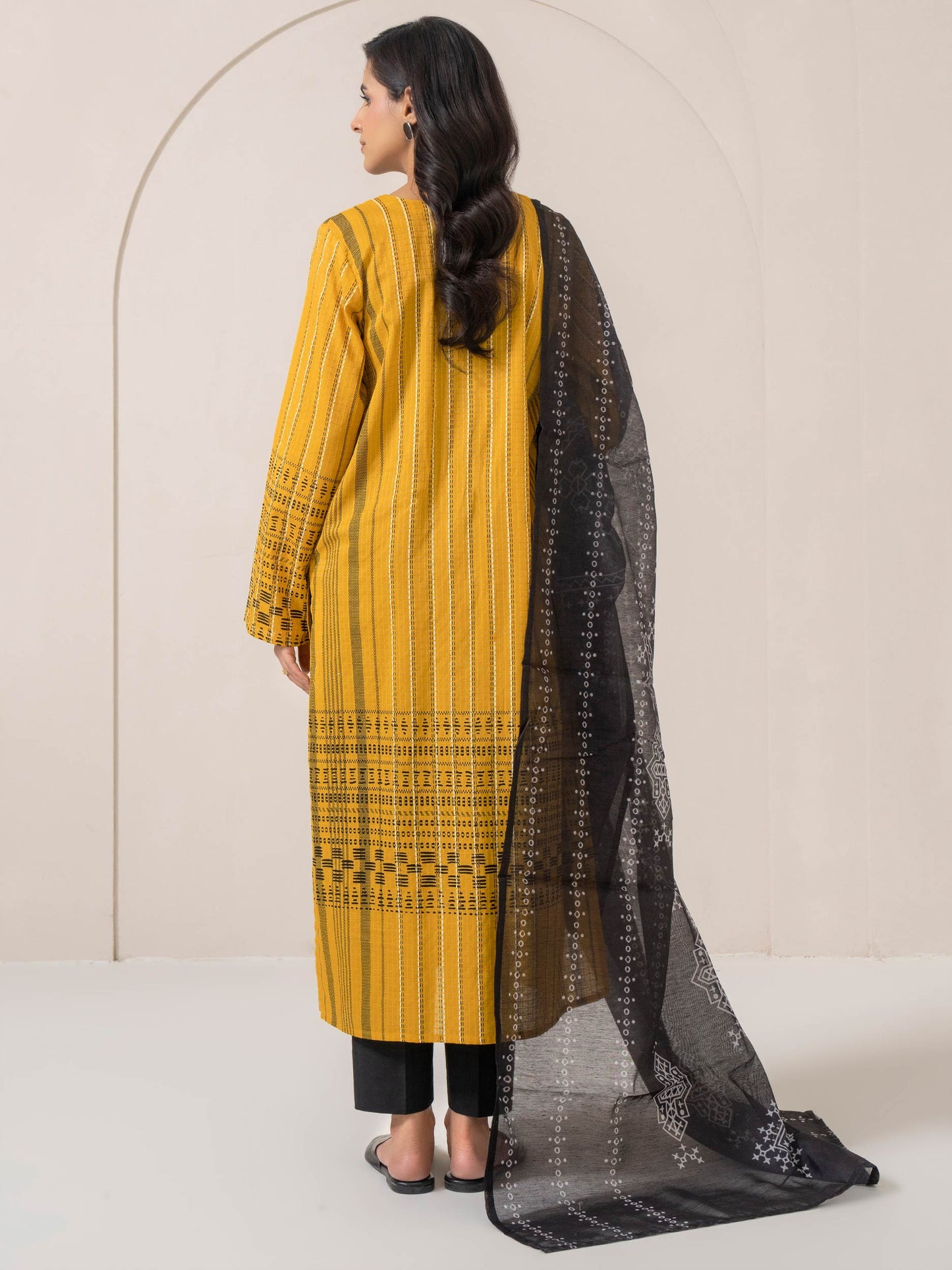 2 Piece Lawn Suit-Embroidered (Pret)