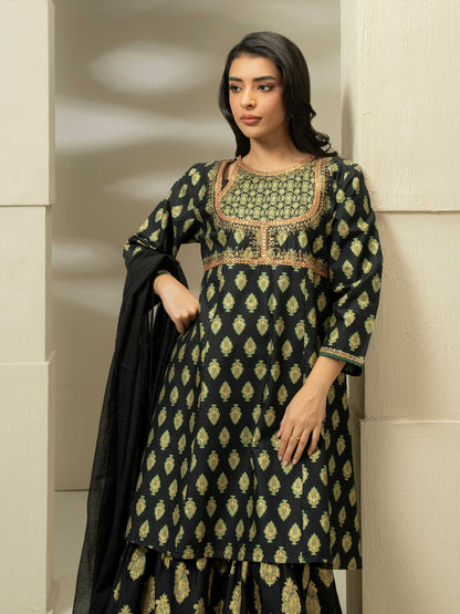 3 Piece Lawn Suit-Embroidered (Pret)