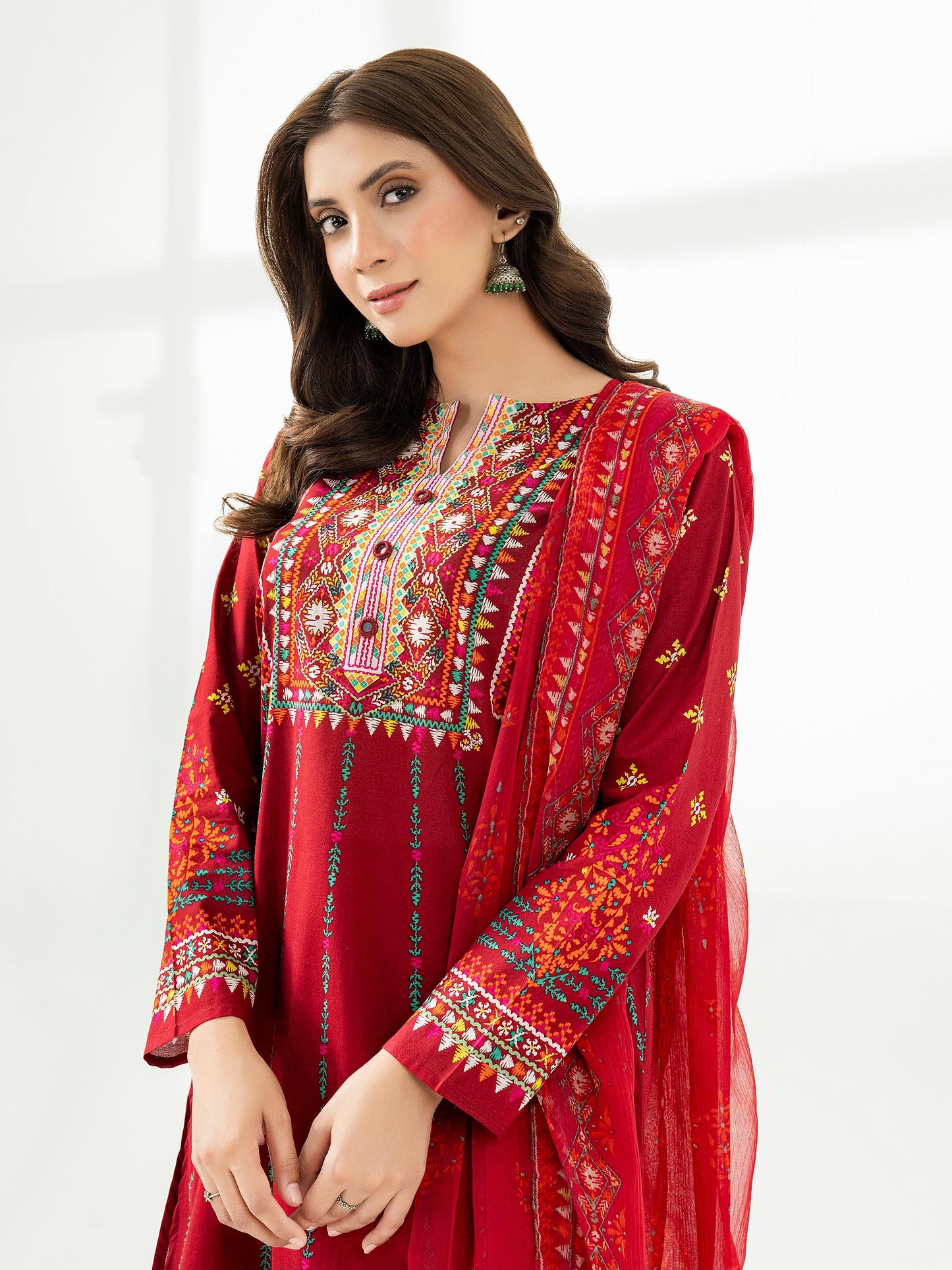 3 Piece Lawn Suit-Embroidered (Pret)