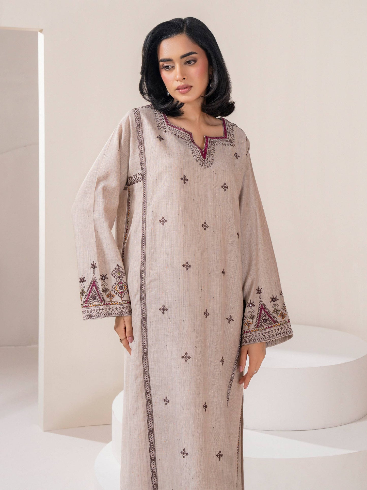 2 Piece Yarn Dyed Suit-Embroidered (Pret)