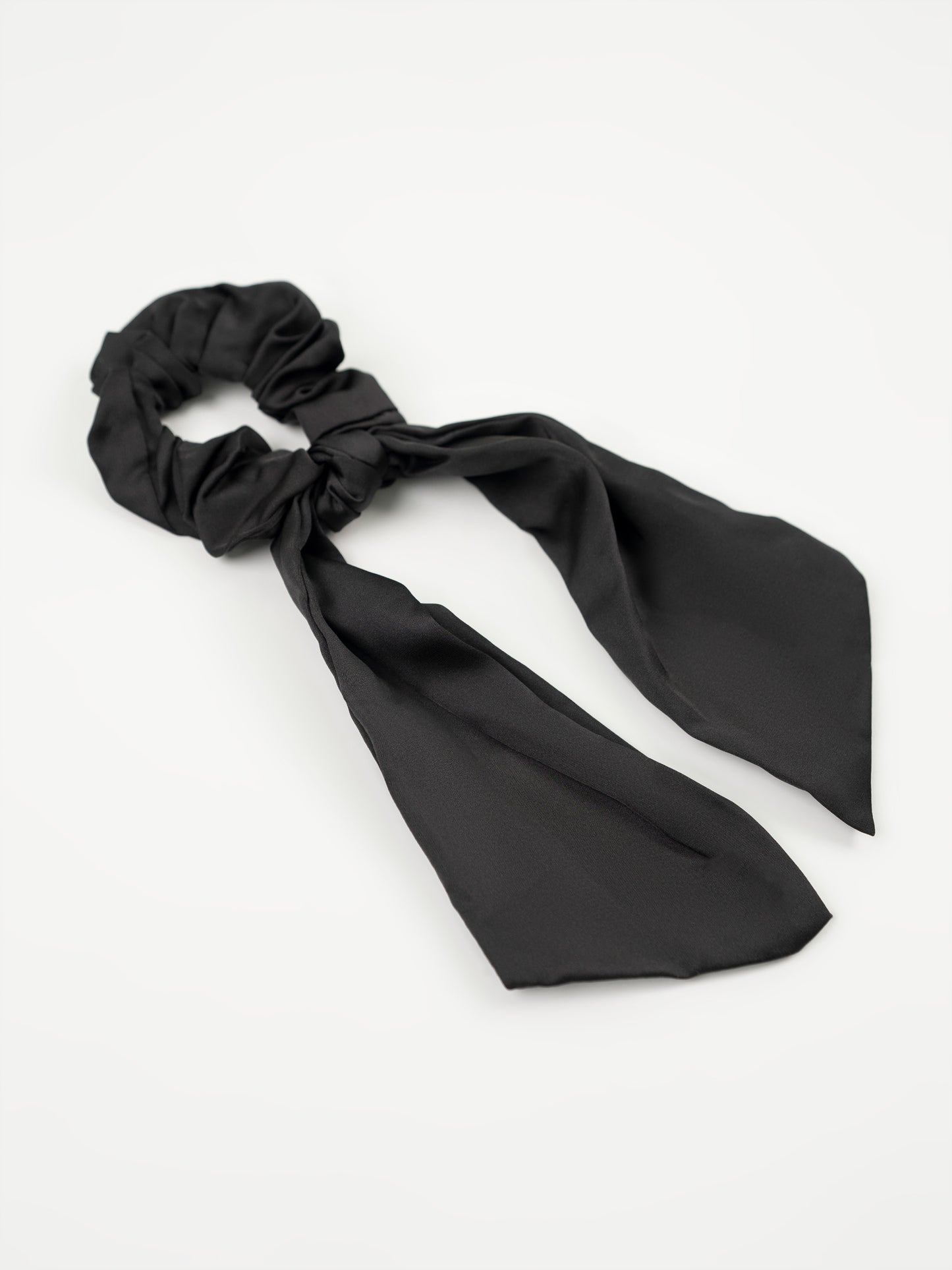 Bow Tail Scrunchie