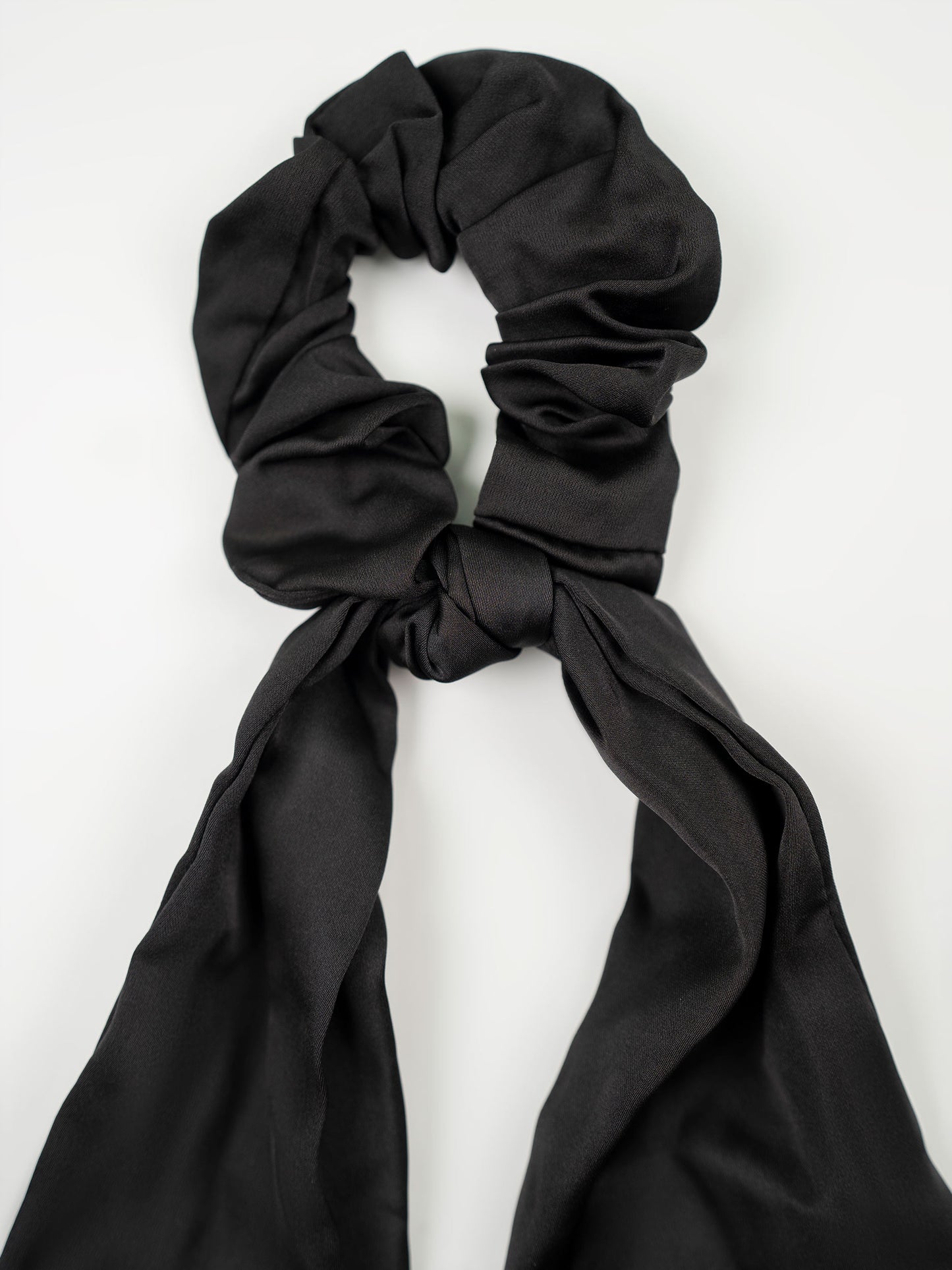 Bow Tail Scrunchie