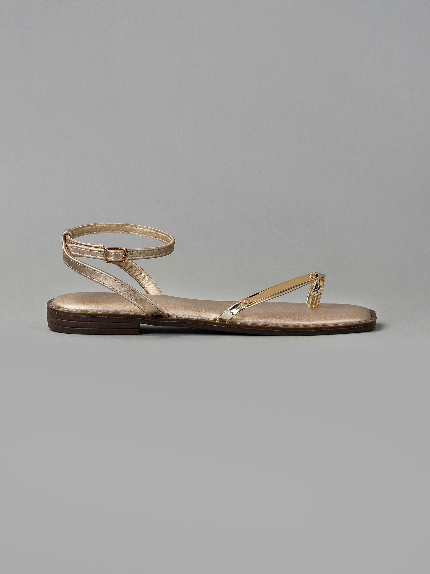 Toe Loop Sandals