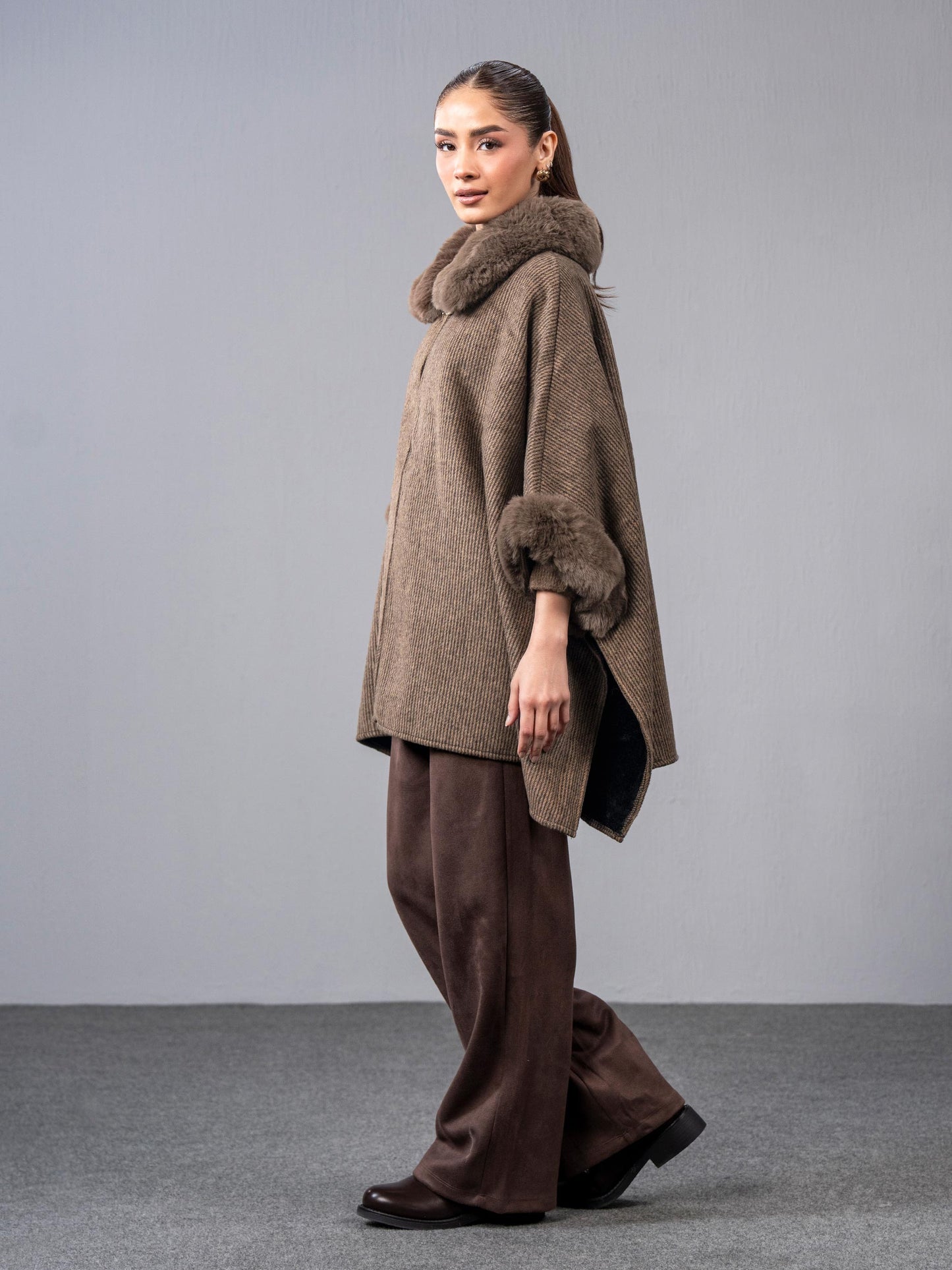 Woolen Fur Cape