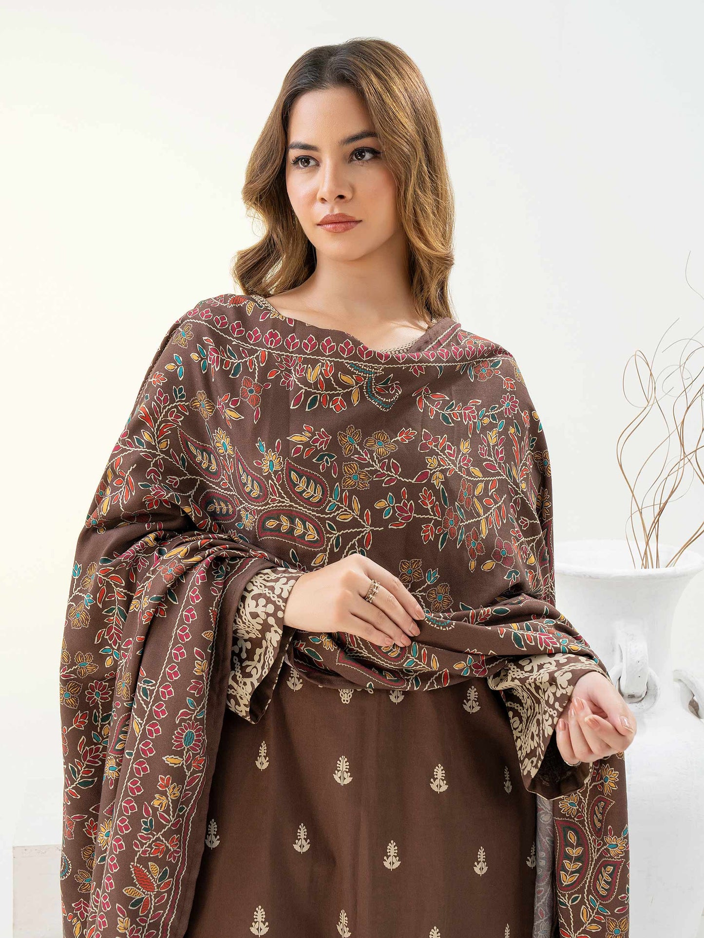 3 Piece Khaddar Suit-Paste Print (Pret)