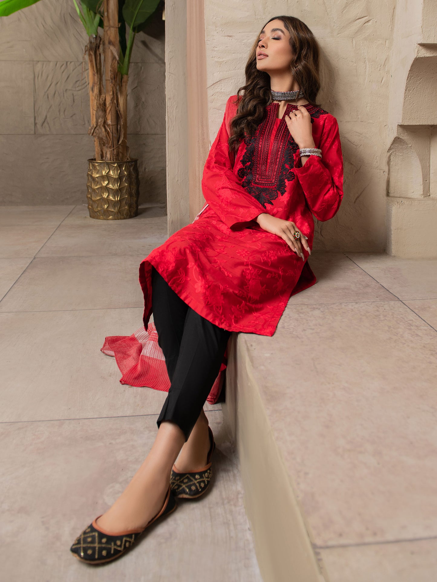 2 Piece Lawn Suit-Embroidered (Unstitched)