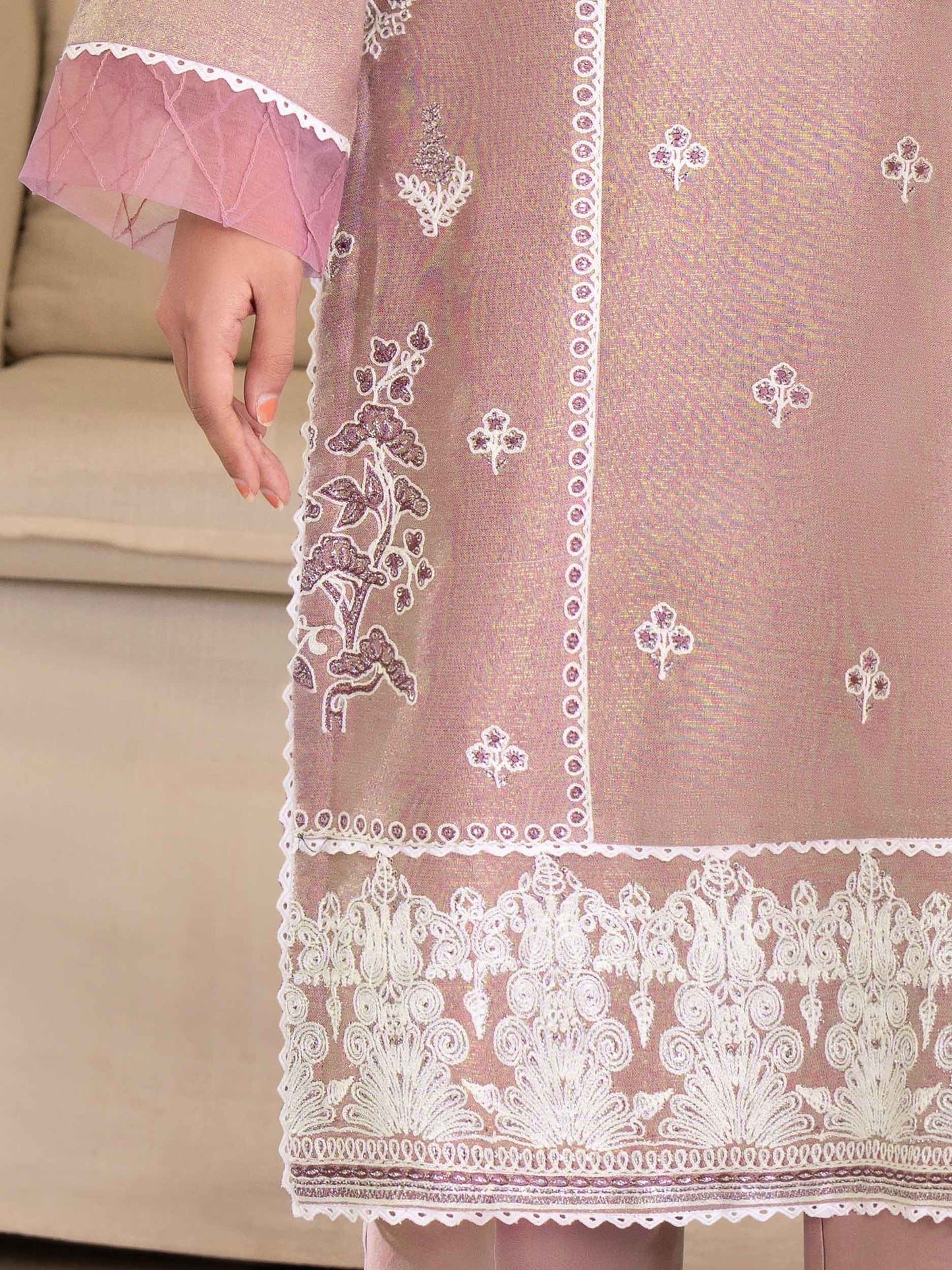 3 Piece Karandi Suit-Embroidered (Unstitched)