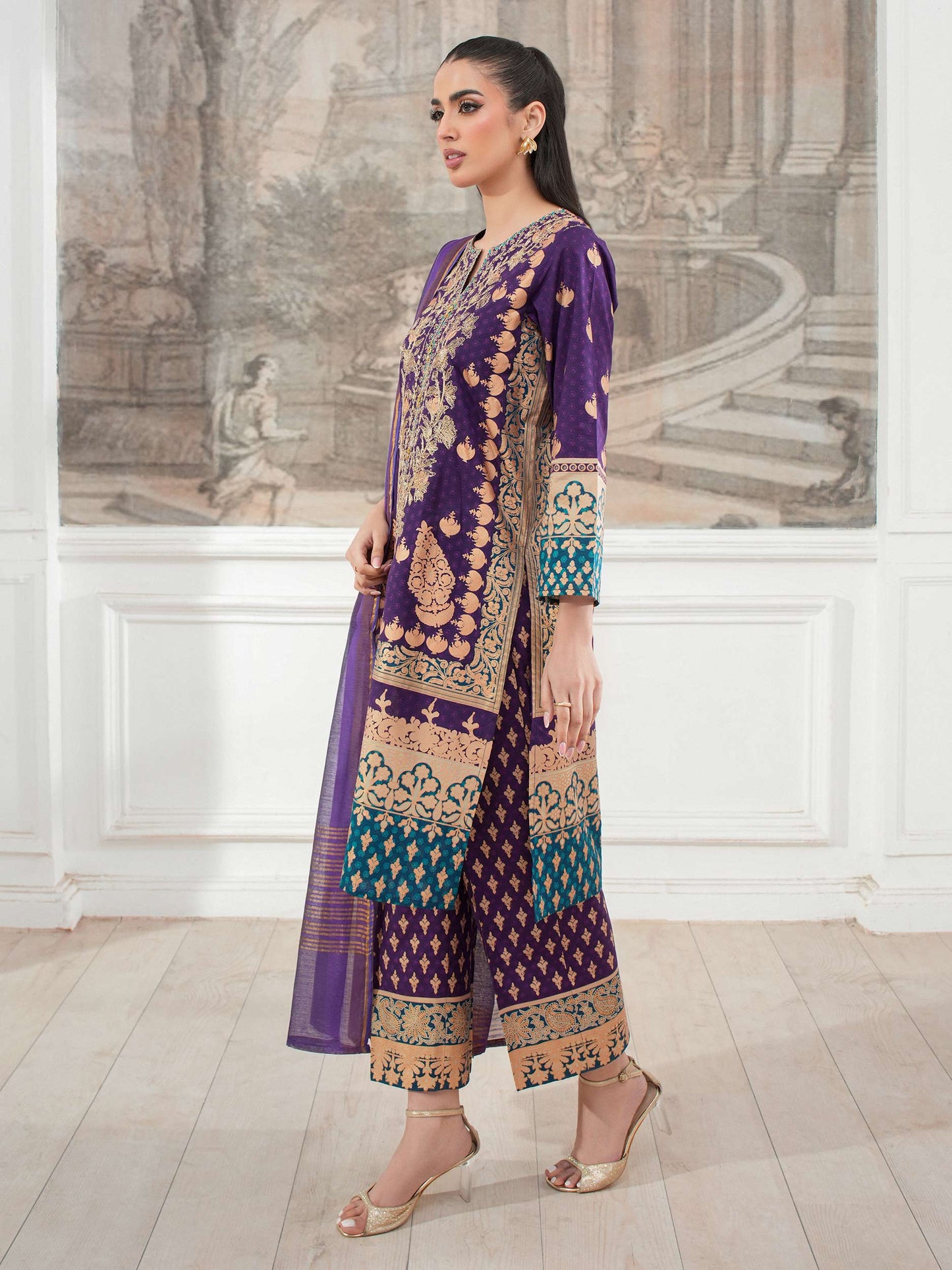 3 Piece Lawn Suit-Embroidered (Unstitched)