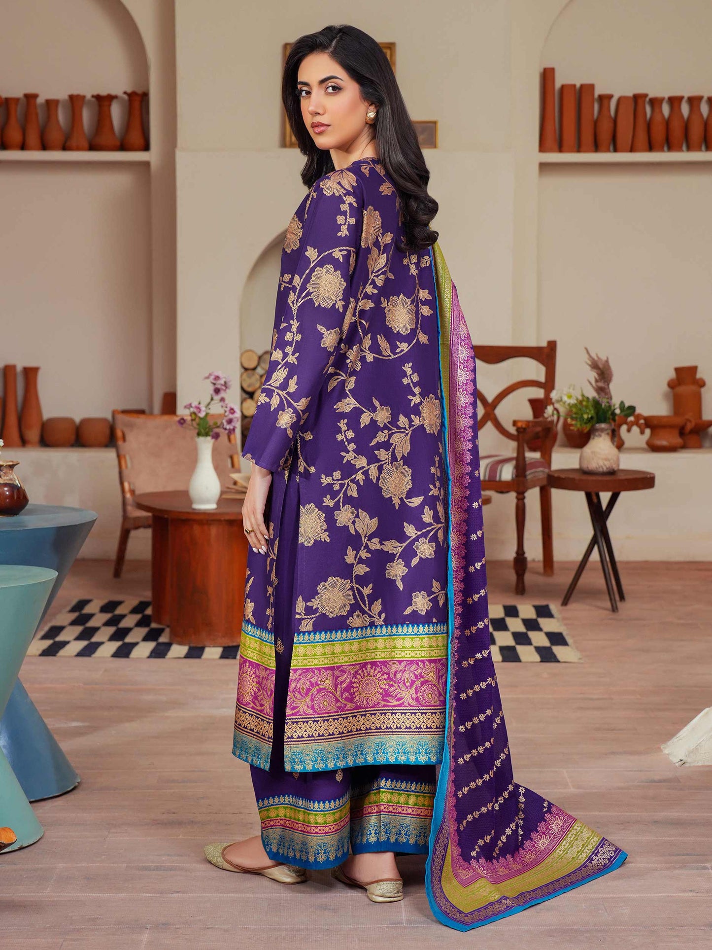 3 Piece Lawn Suit Embroidered (Unstitched)