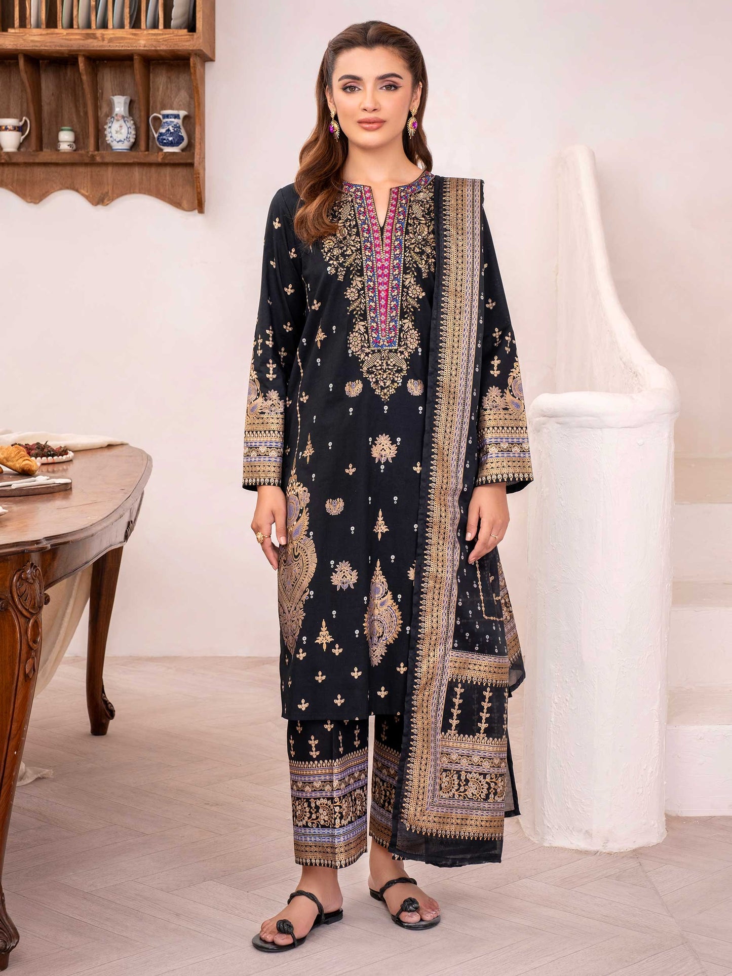 3 Piece Lawn Suit-Embroidered (Unstitched)