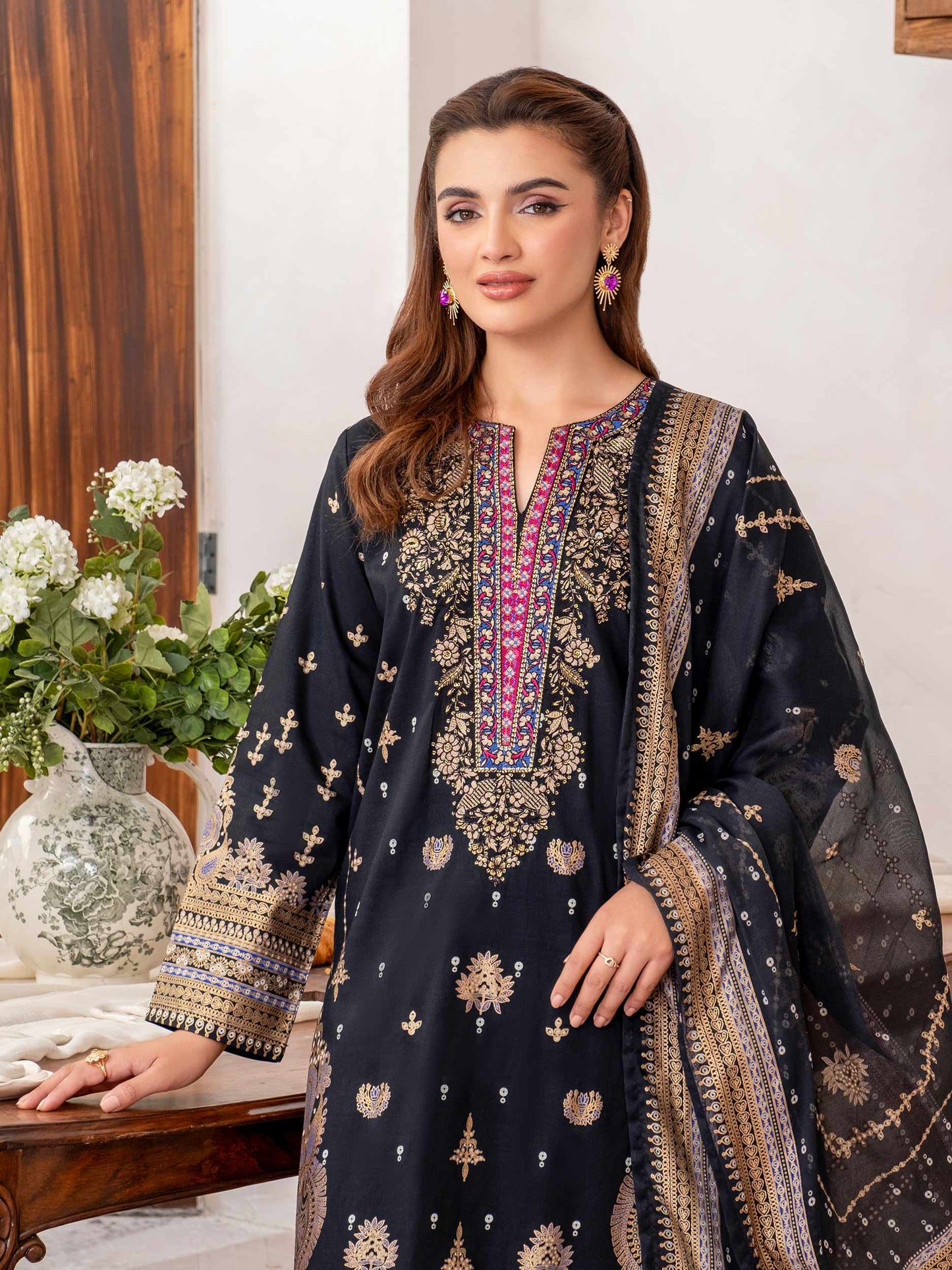 3 Piece Lawn Suit-Embroidered (Unstitched)