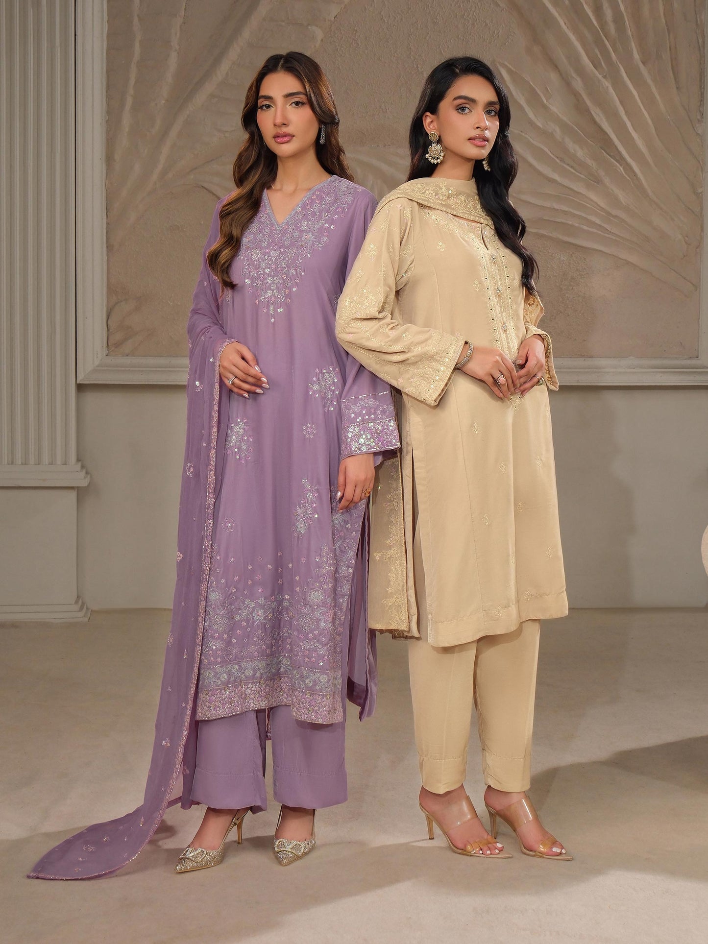 3 Piece Velvet Suit-Embroidered (Unstitched)