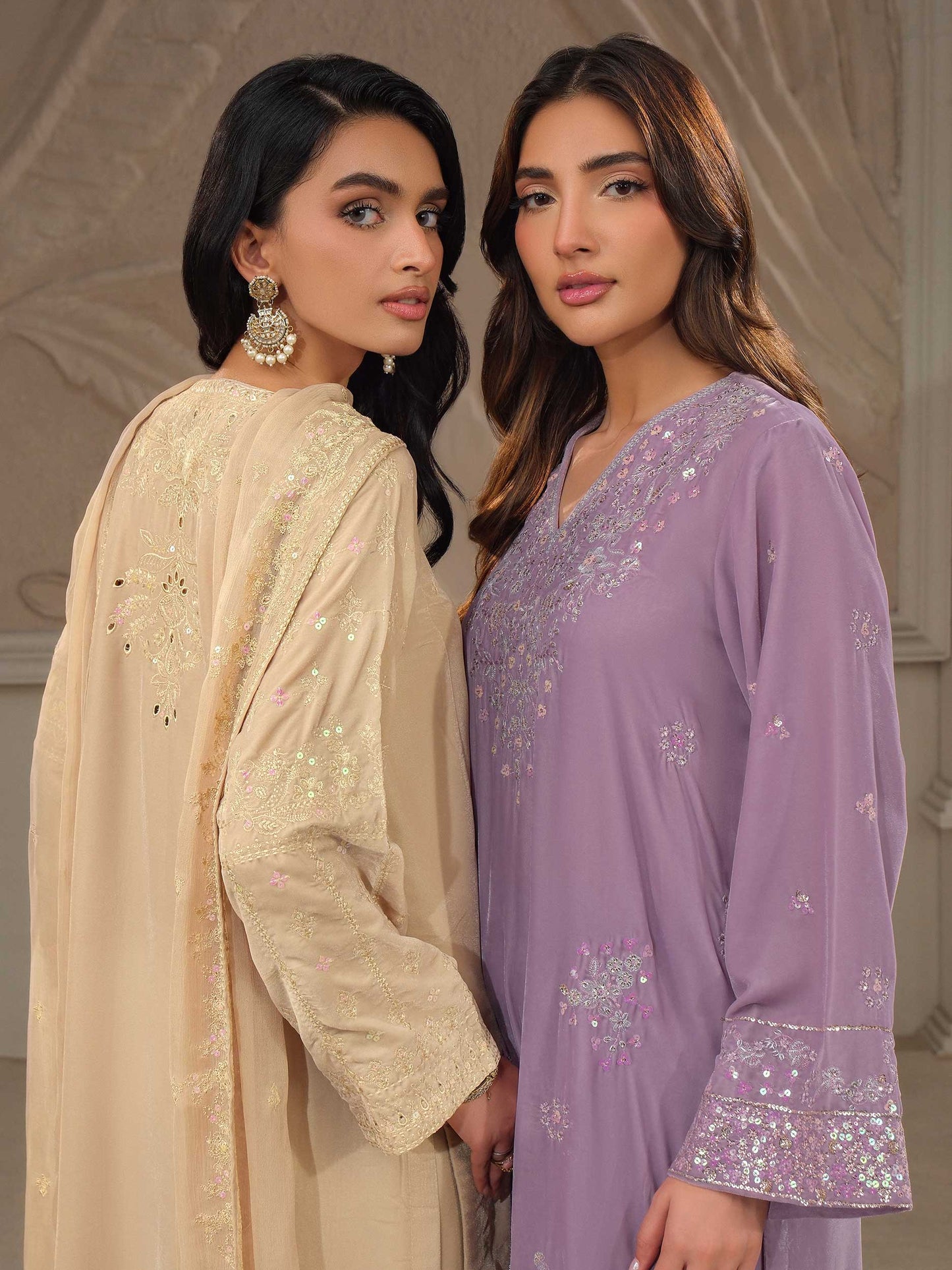 3 Piece Velvet Suit-Embroidered (Unstitched)