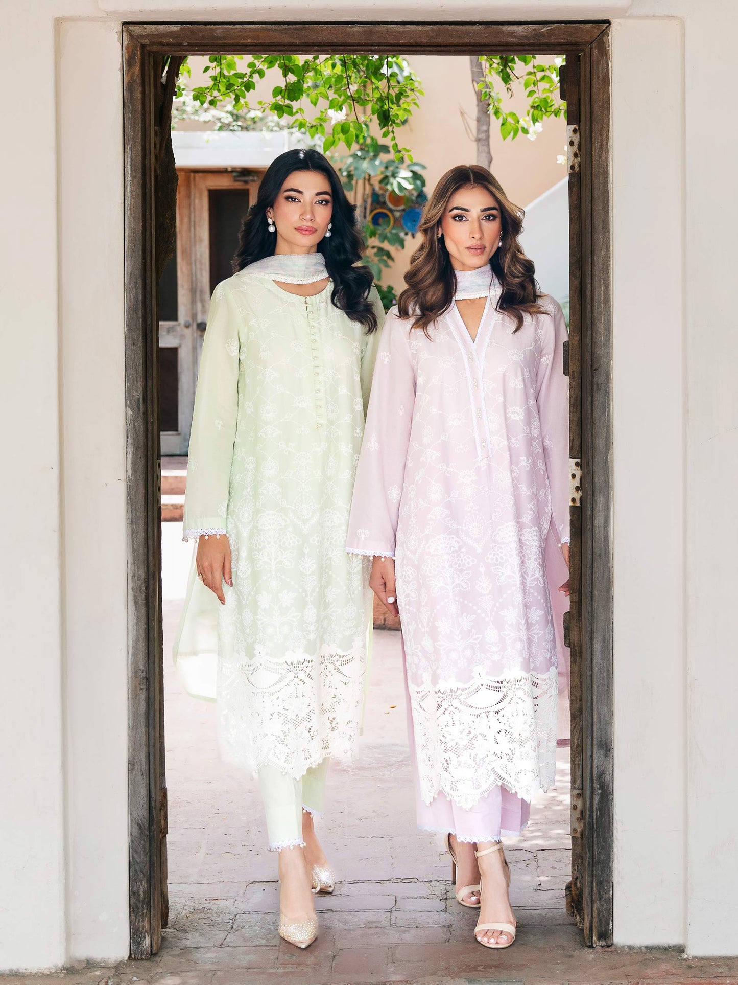 3 Piece Lawn Suit-Embroidered (Unstitched)