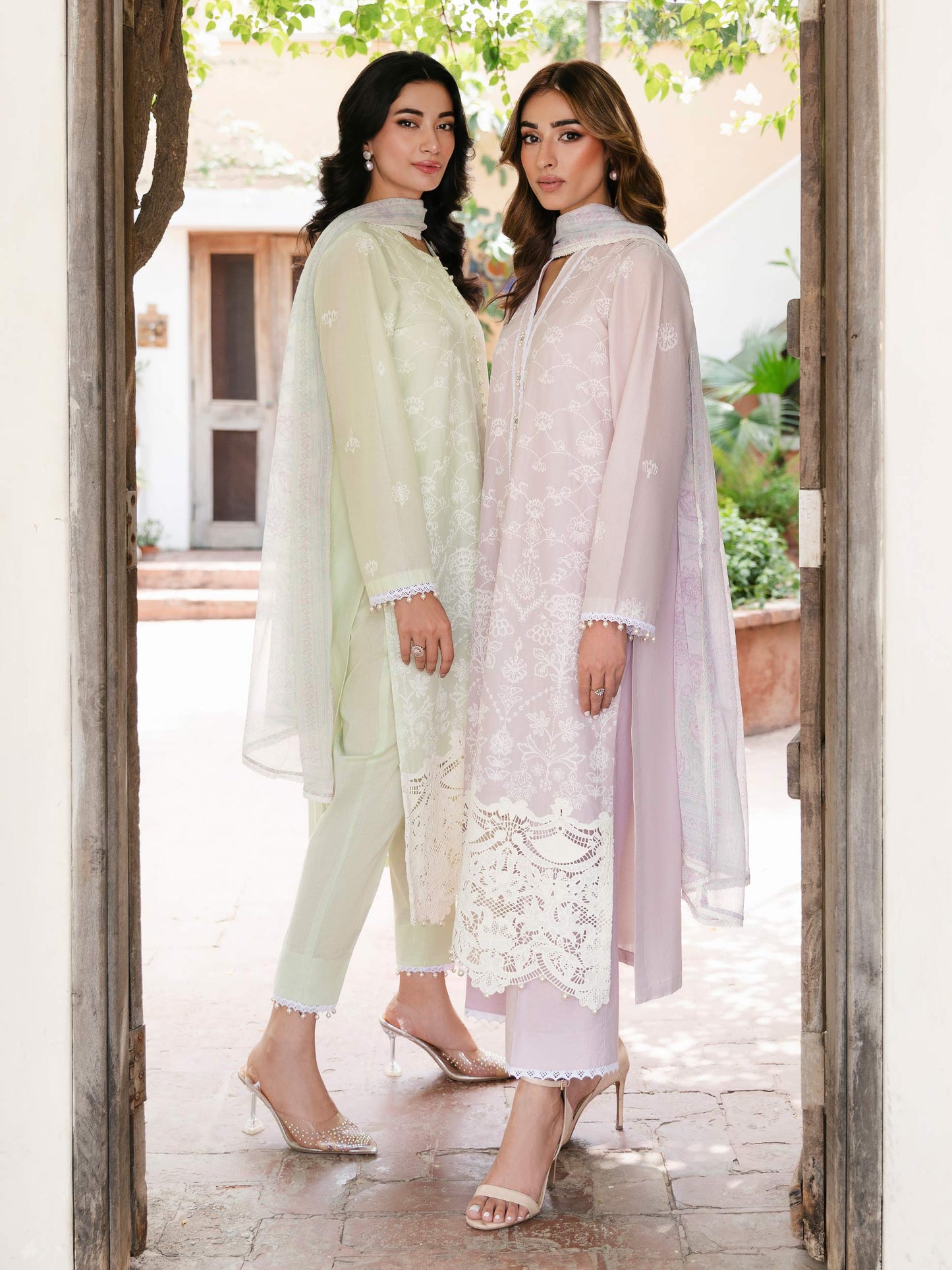 3 Piece Lawn Suit-Embroidered (Unstitched)