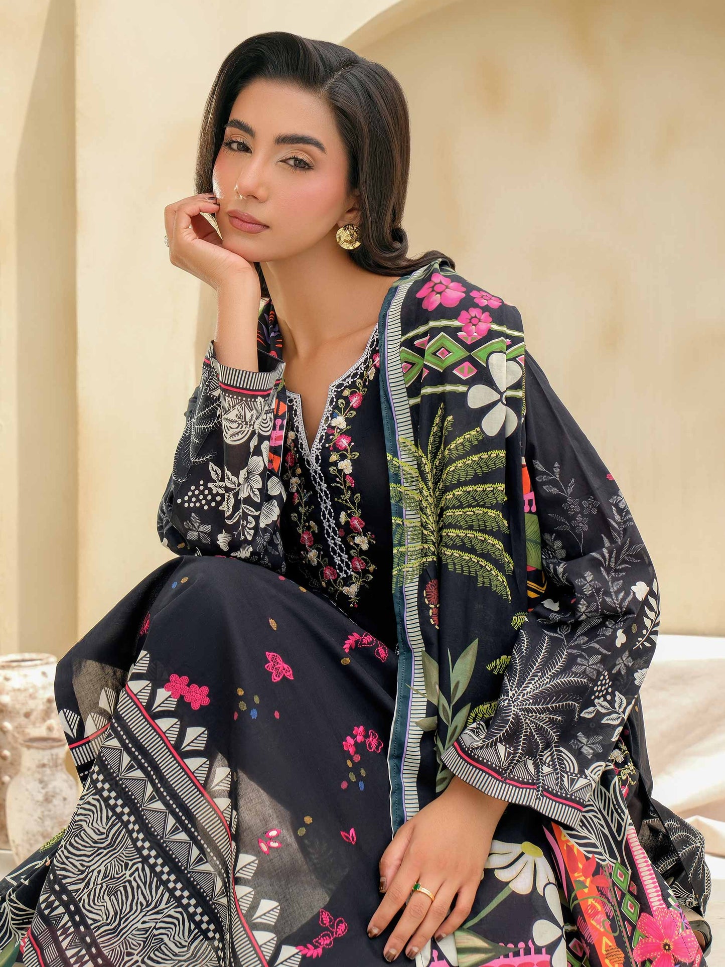 3 Piece Lawn Suit-Embroidered (Unstitched)