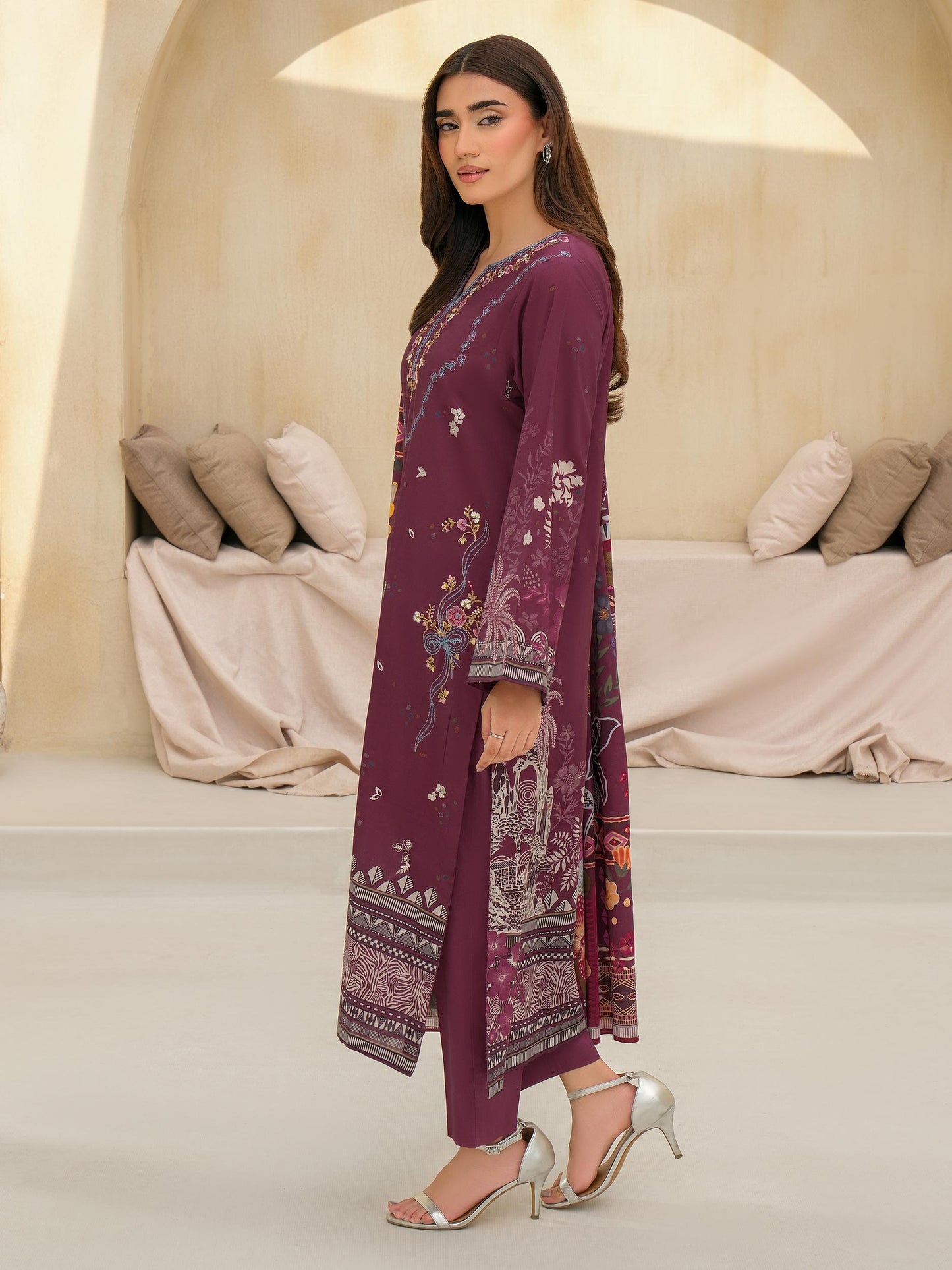3 Piece Lawn Suit-Embroidered (Unstitched)