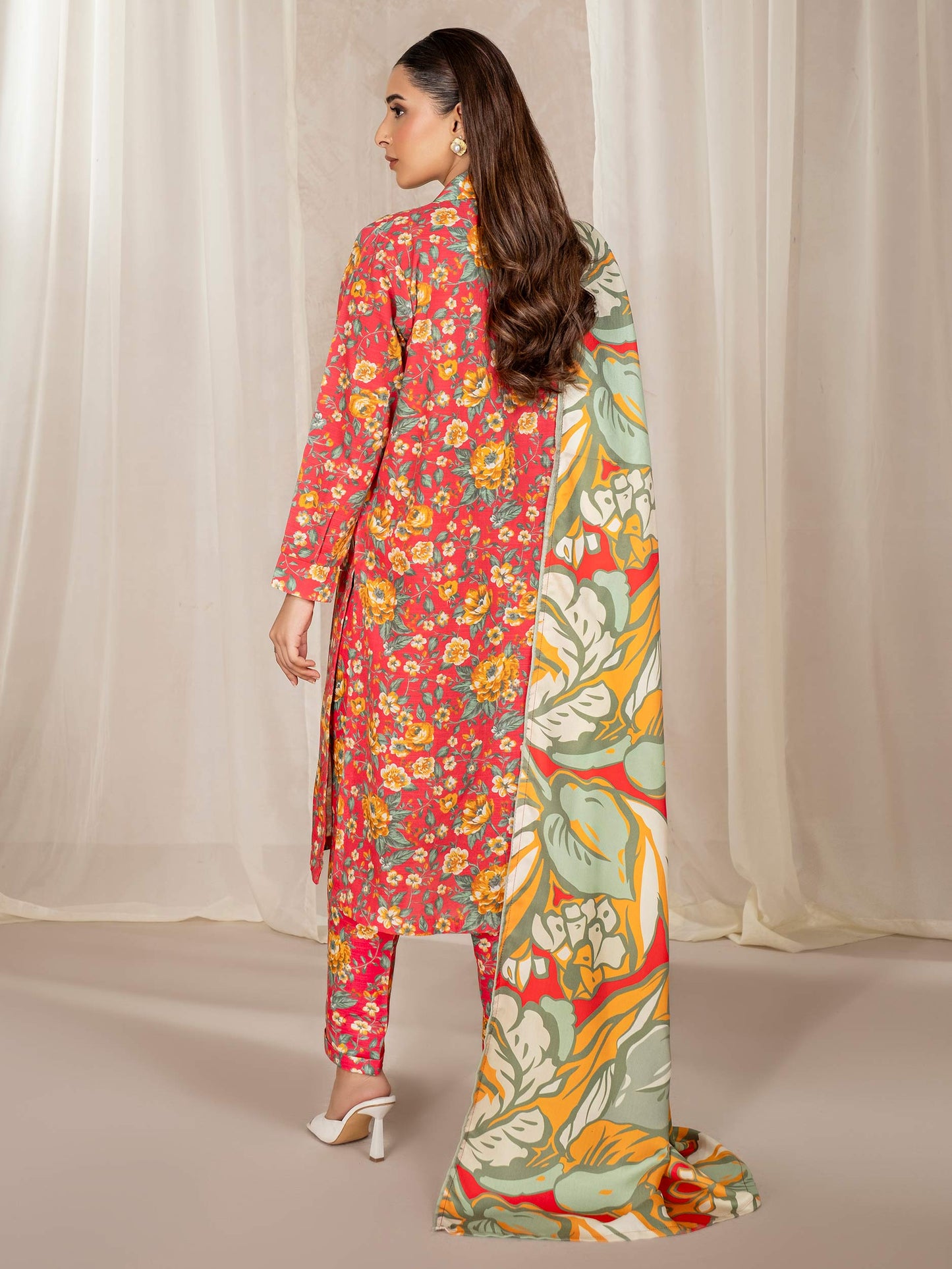 3 Piece Khaddar Suit-Printed (Unstitched)