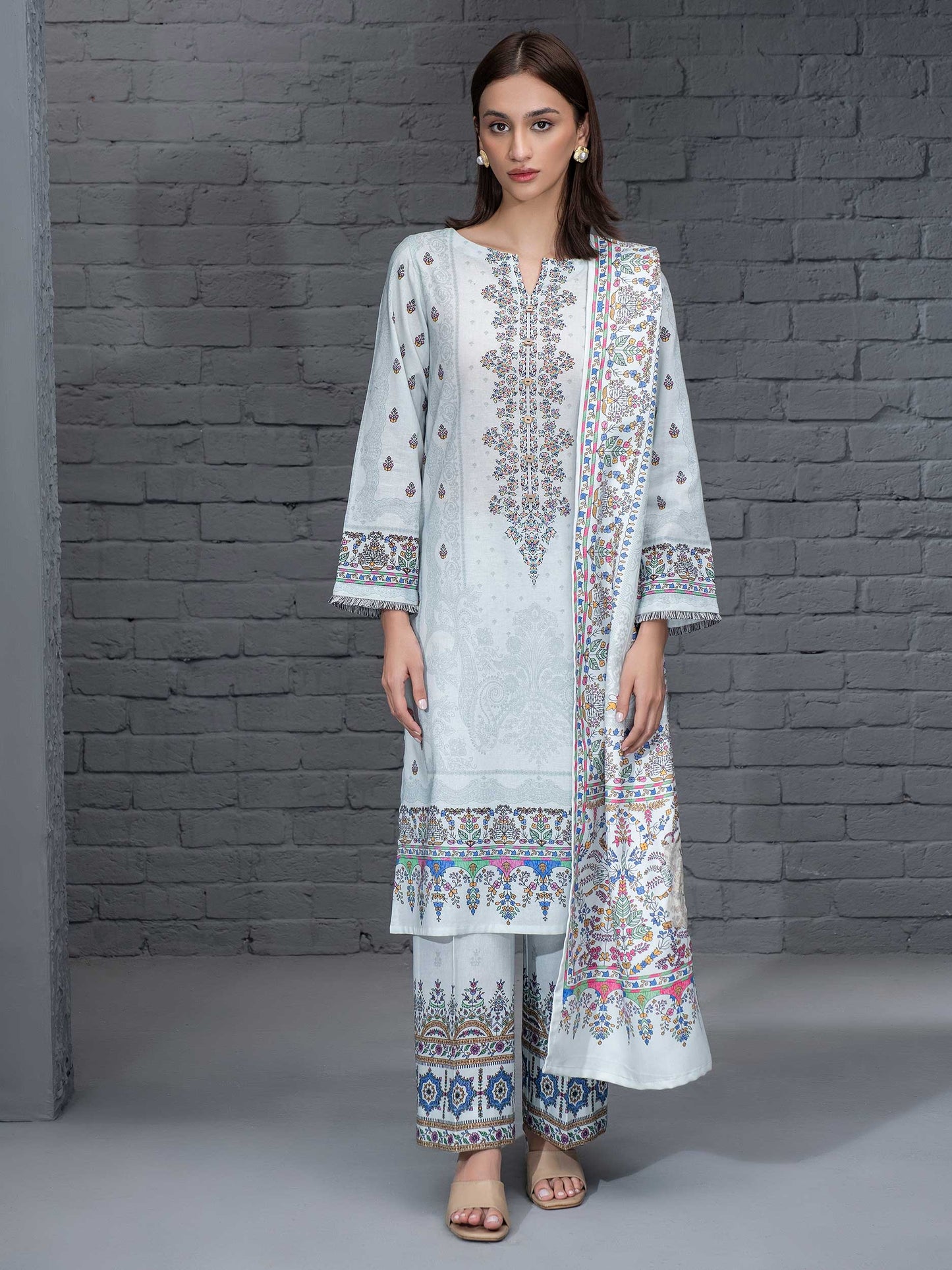3 Piece Khaddar Suit-Printed (Unstitched)