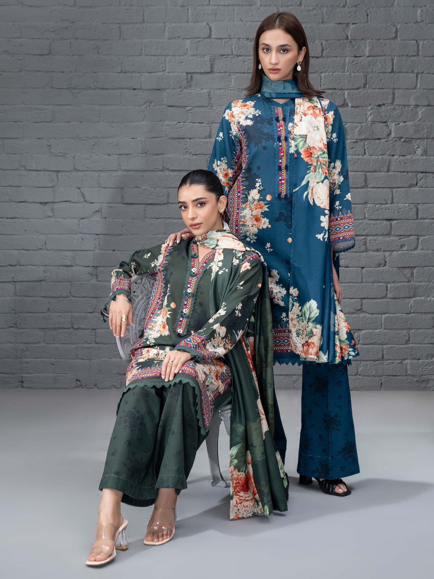 3 Piece Khaddar Suit-Printed (Unstitched)