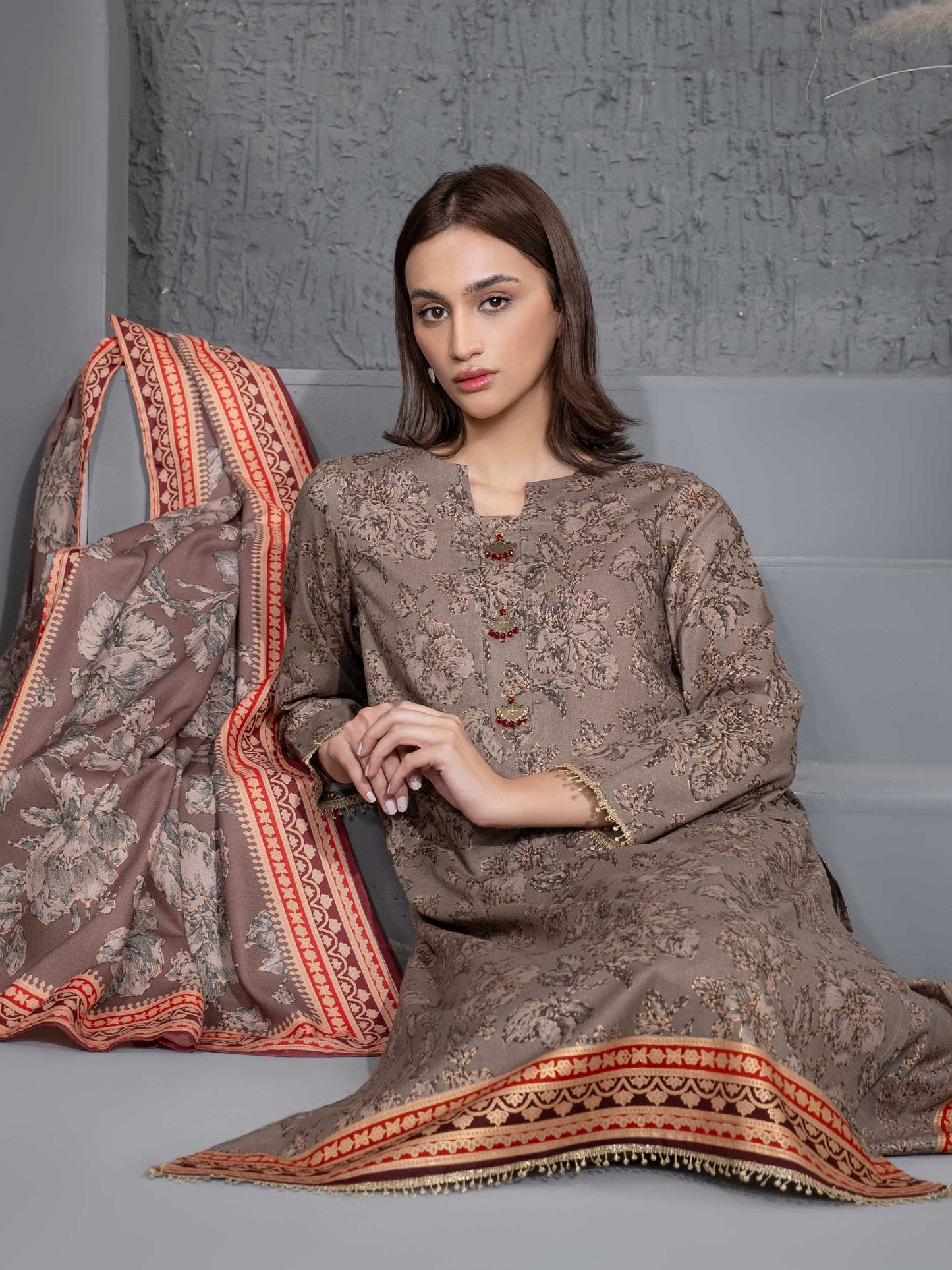 3 Piece Khaddar Suit-Paste Print (Unstitched)