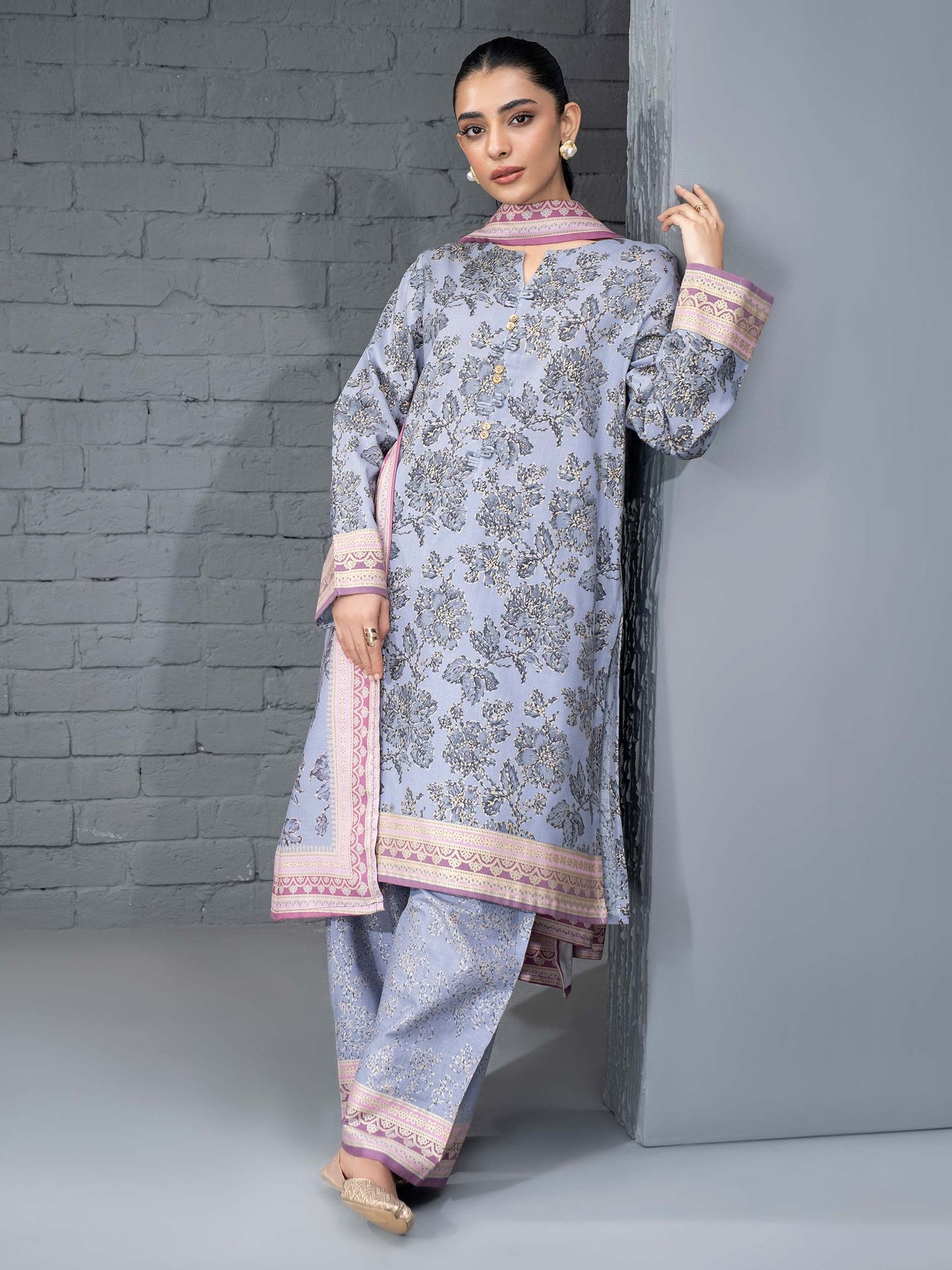 3 Piece Khaddar Suit-Paste Print (Unstitched)