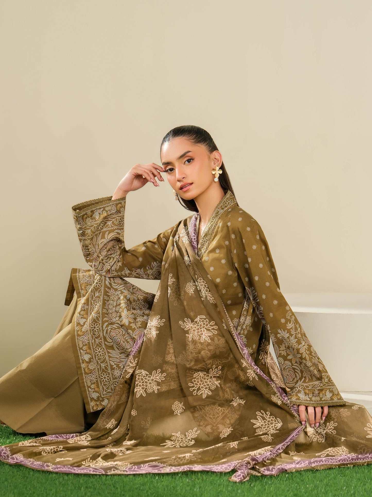 3 Piece Lawn Suit-Printed (Unstitched)